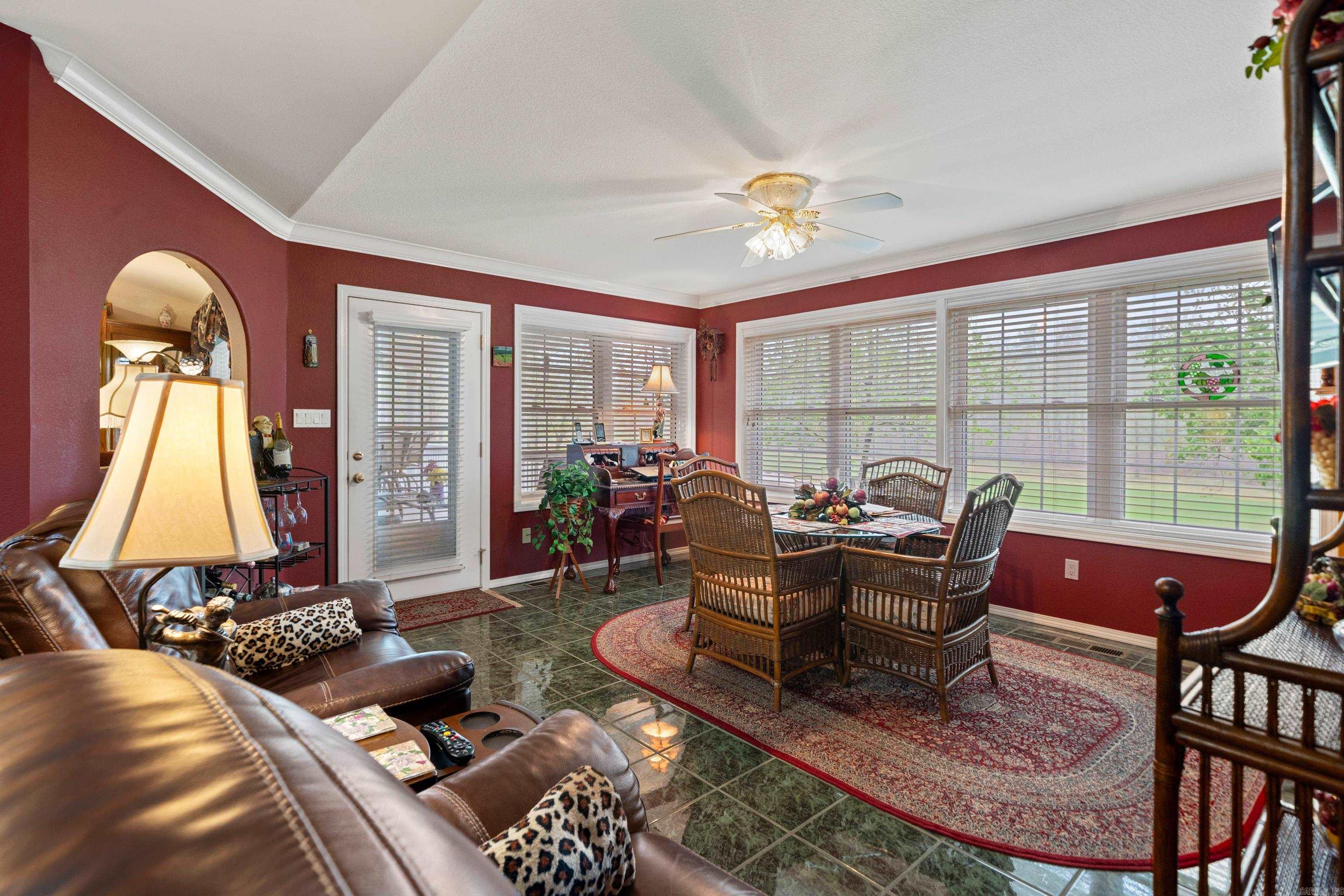 165  Cifuentes  Hot Springs Village, AR