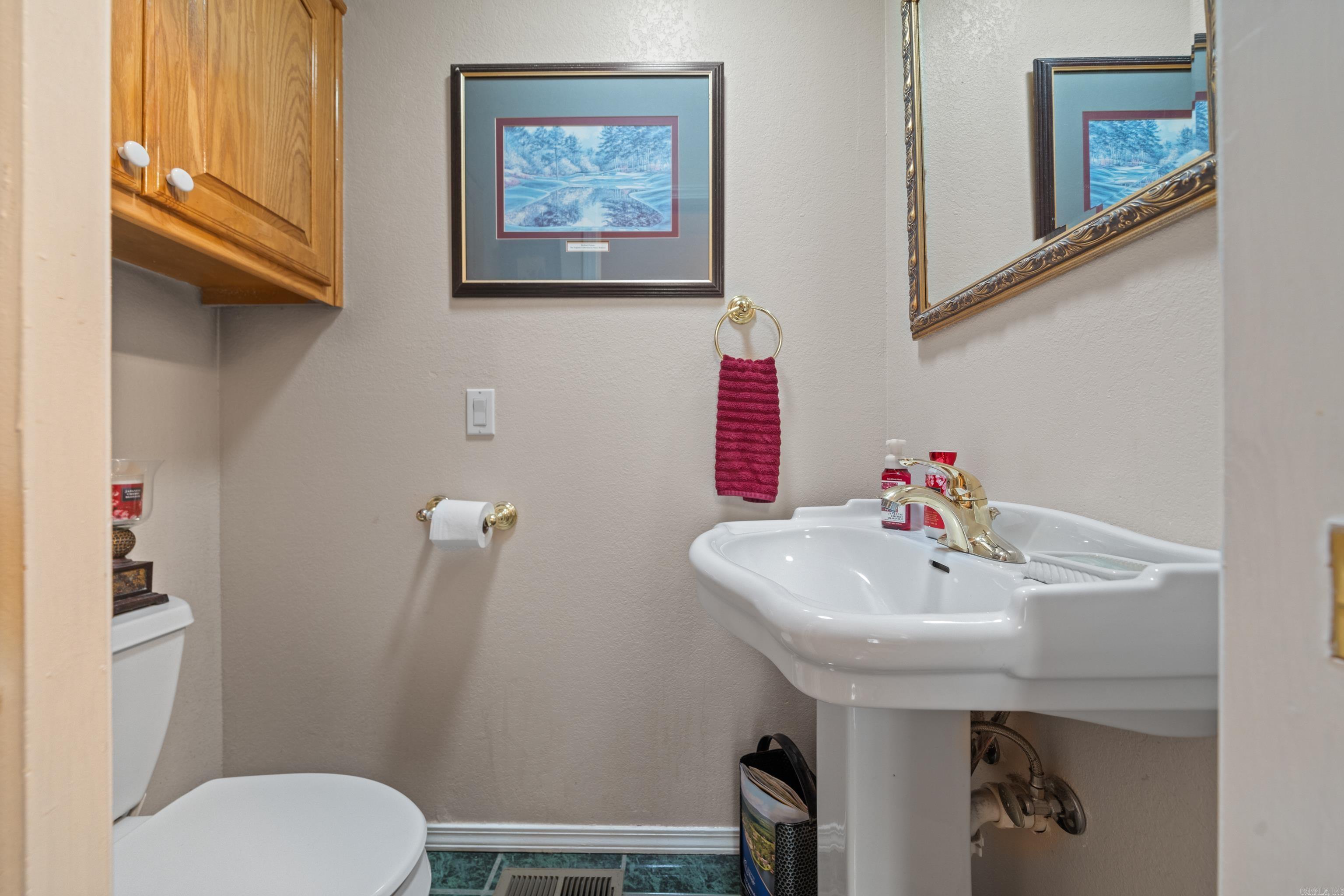 165  Cifuentes  Hot Springs Village, AR