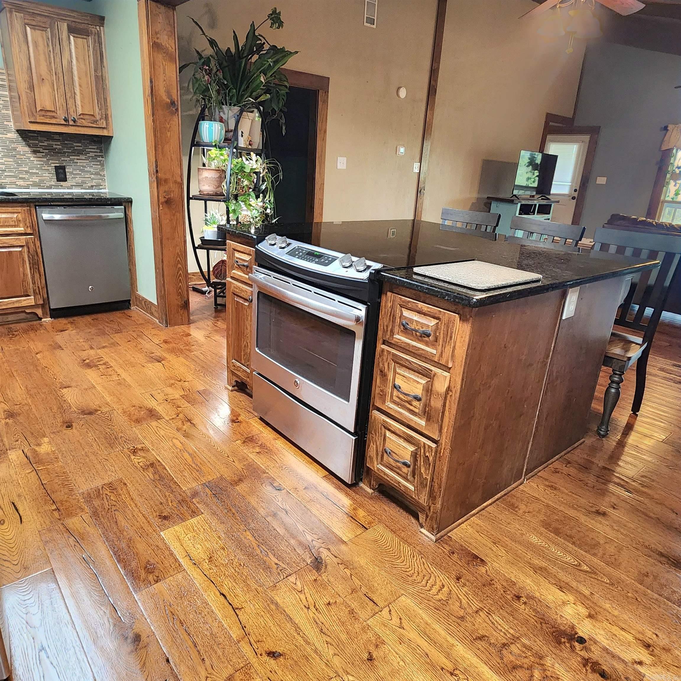 186  Ferguson Mountain  Beebe, AR