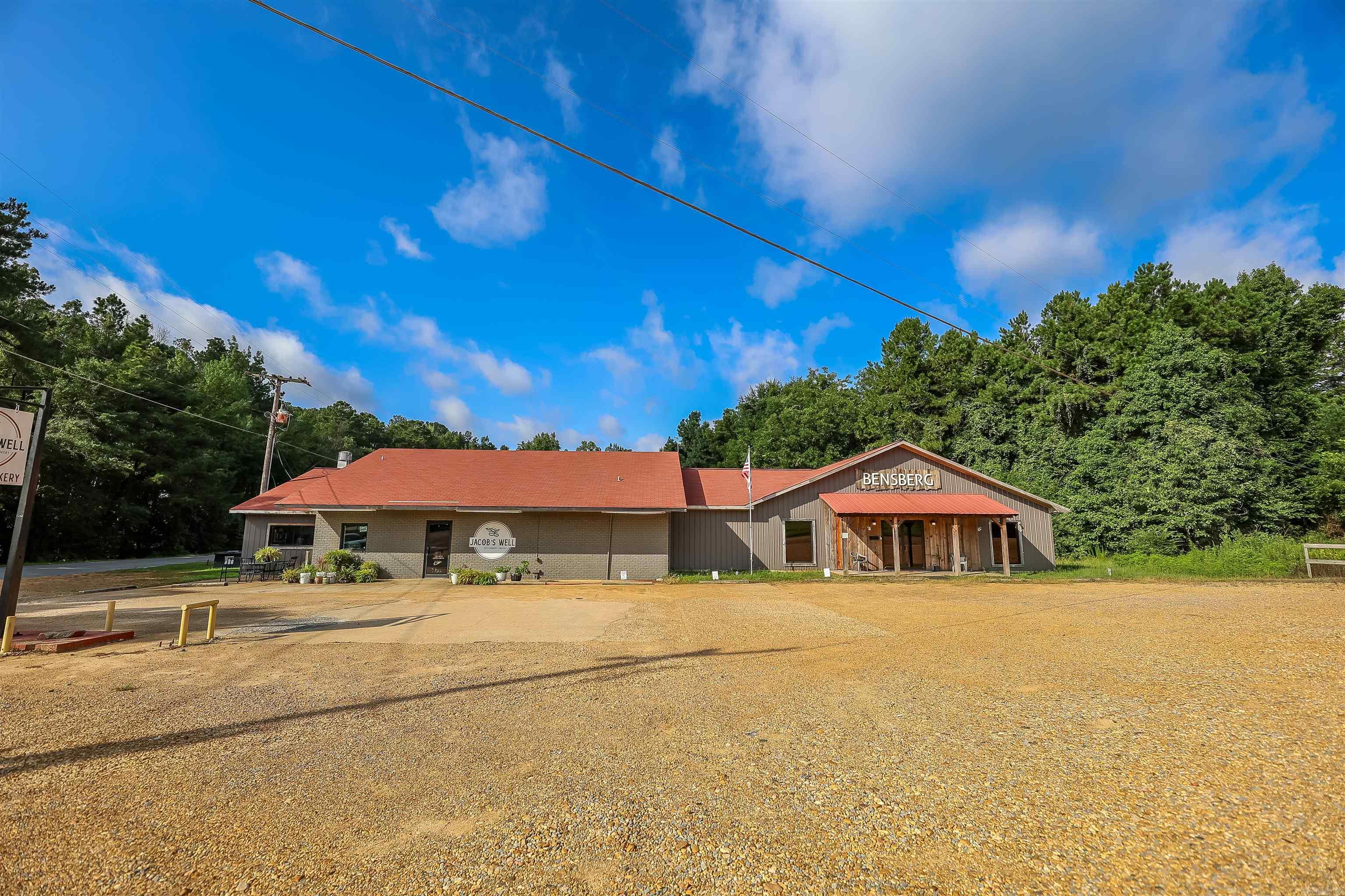 2005  Fairview Rd  Camden, AR