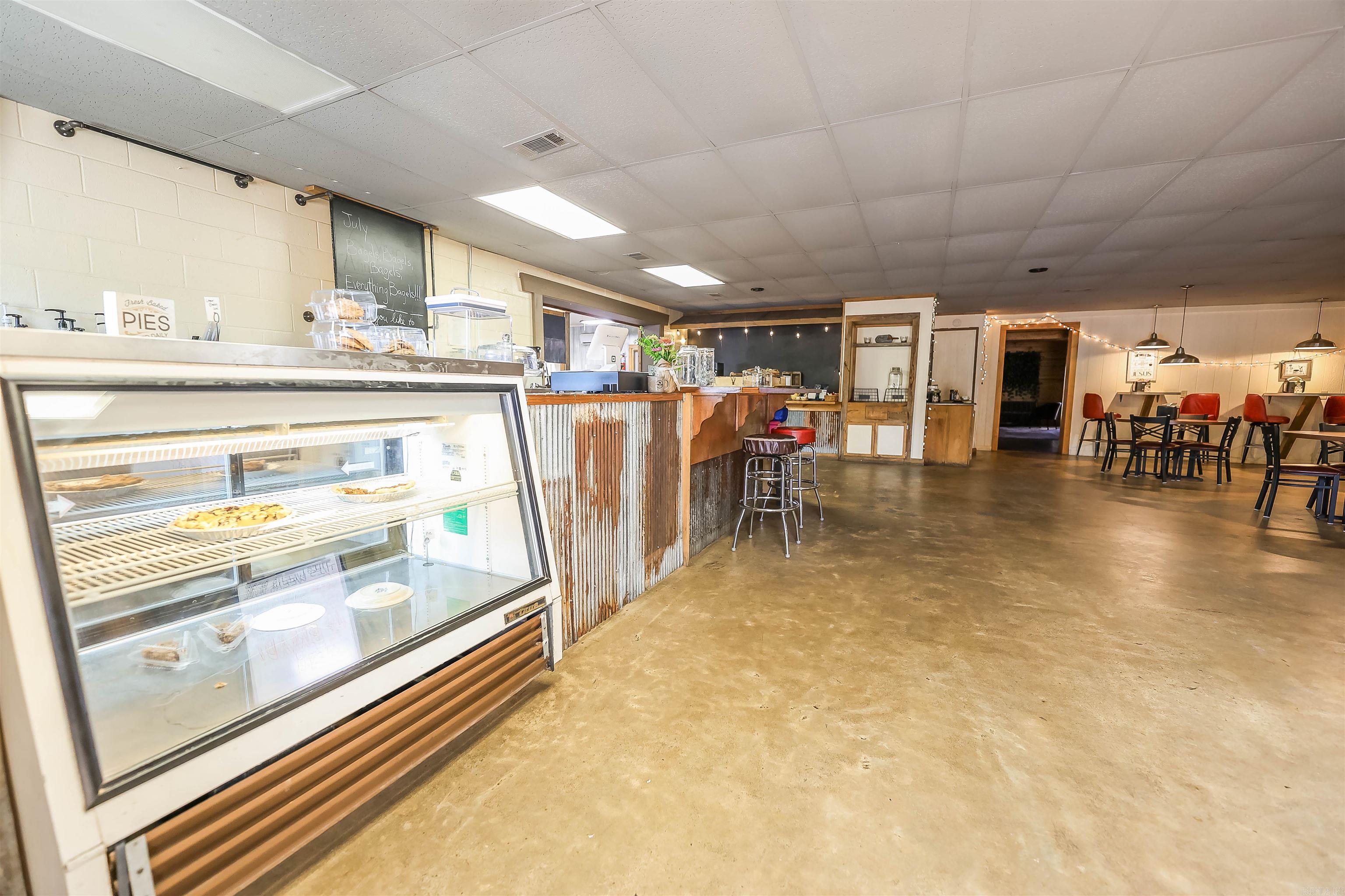 2005  Fairview Rd  Camden, AR