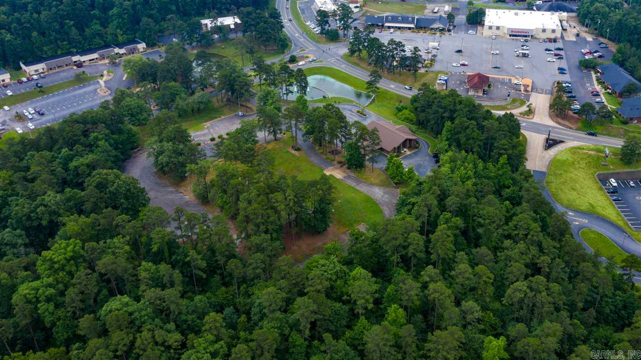 100  Cooper Circle  Hot Springs Village, AR