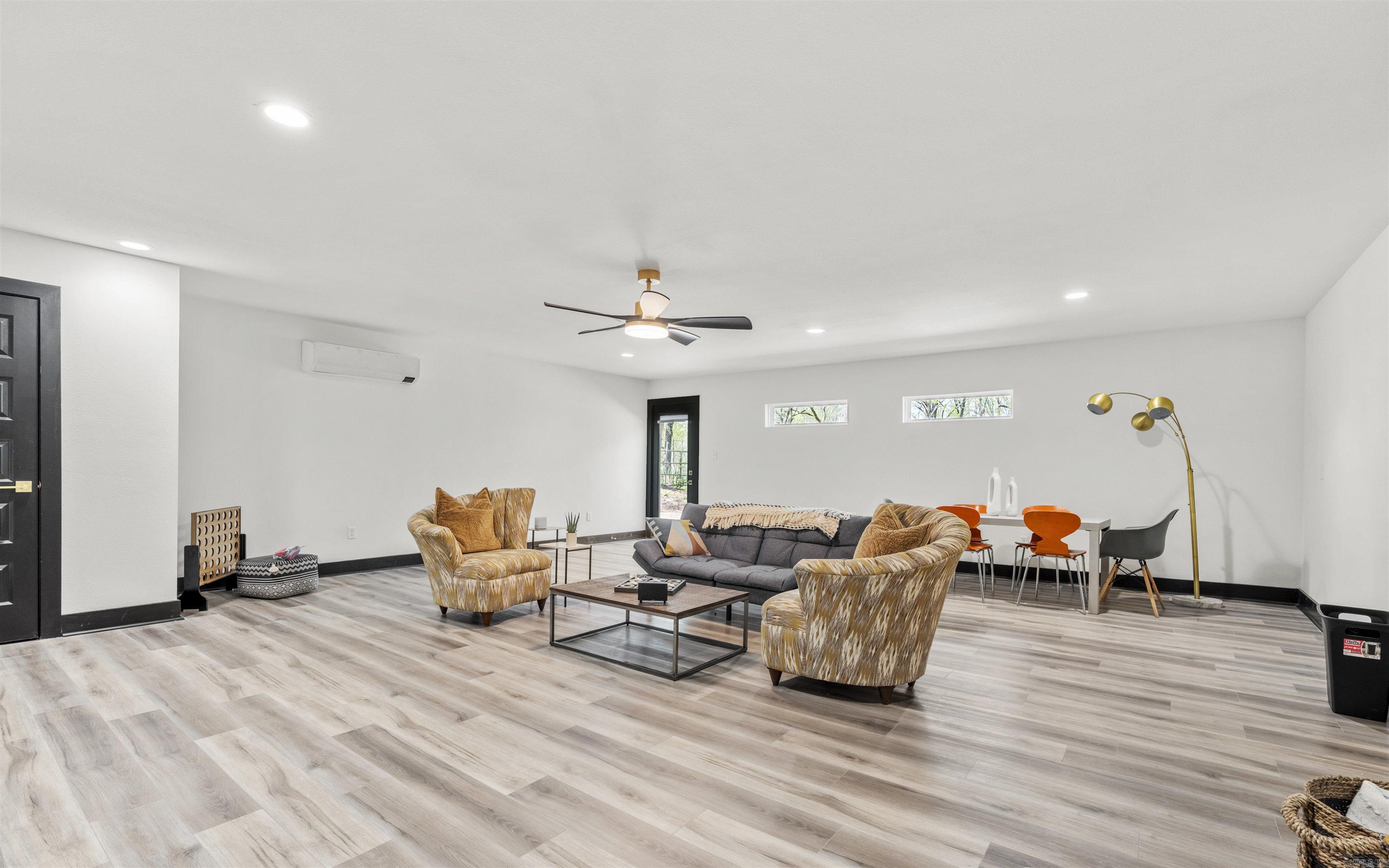 120  Halteria St  Hot Springs, AR