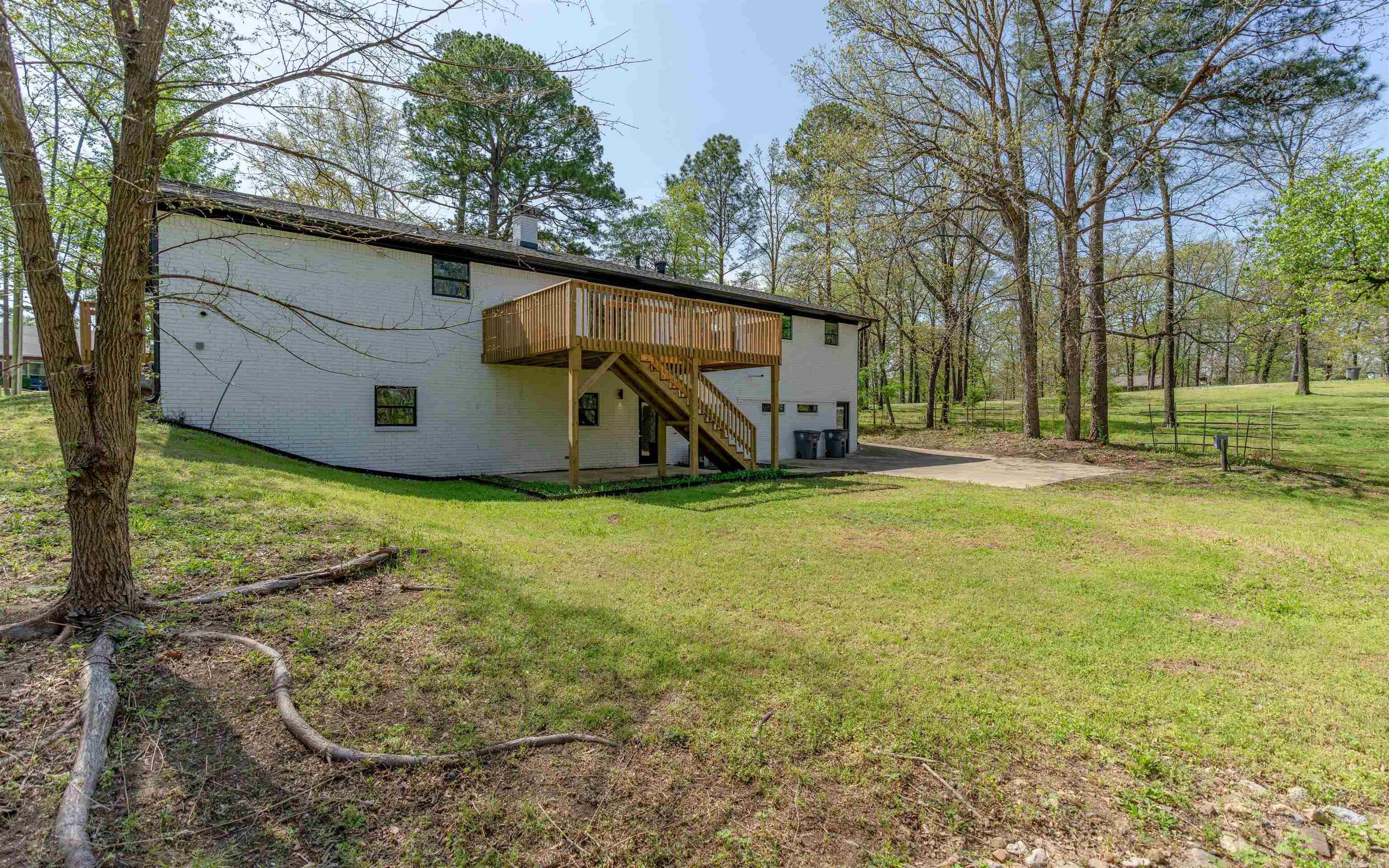 120  Halteria St  Hot Springs, AR
