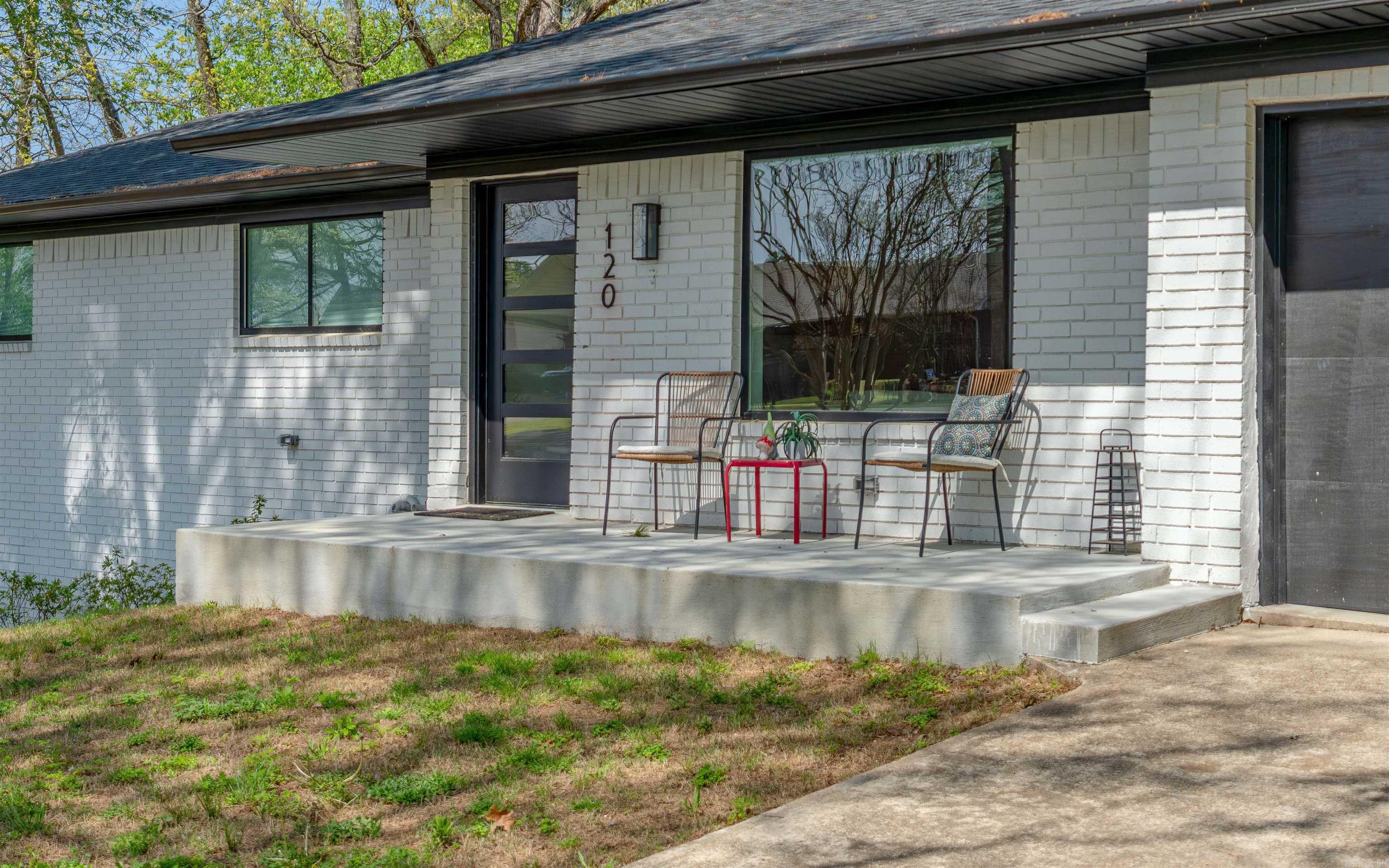 120  Halteria St  Hot Springs, AR