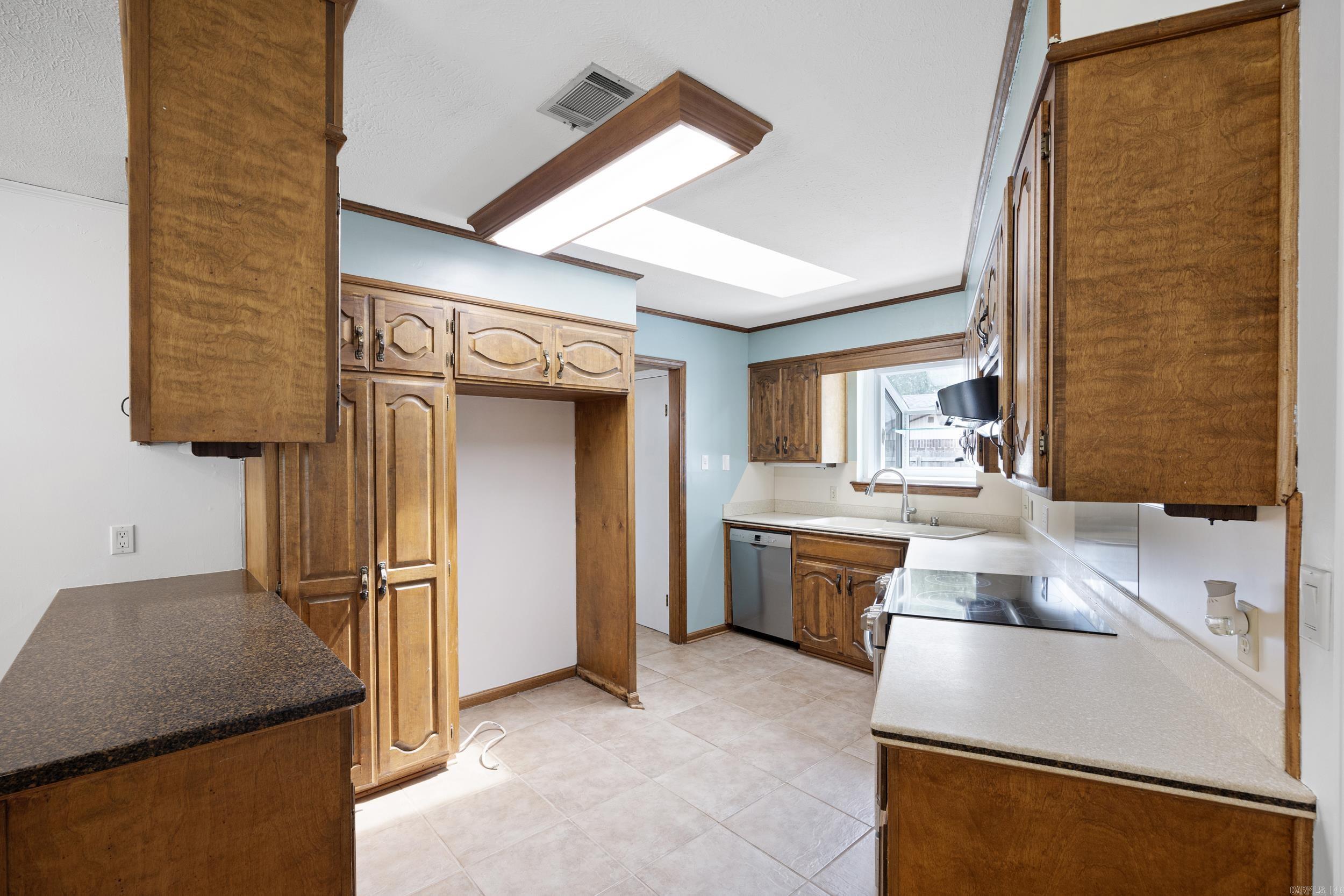 19  Fair Oaks Drive  Conway, AR
