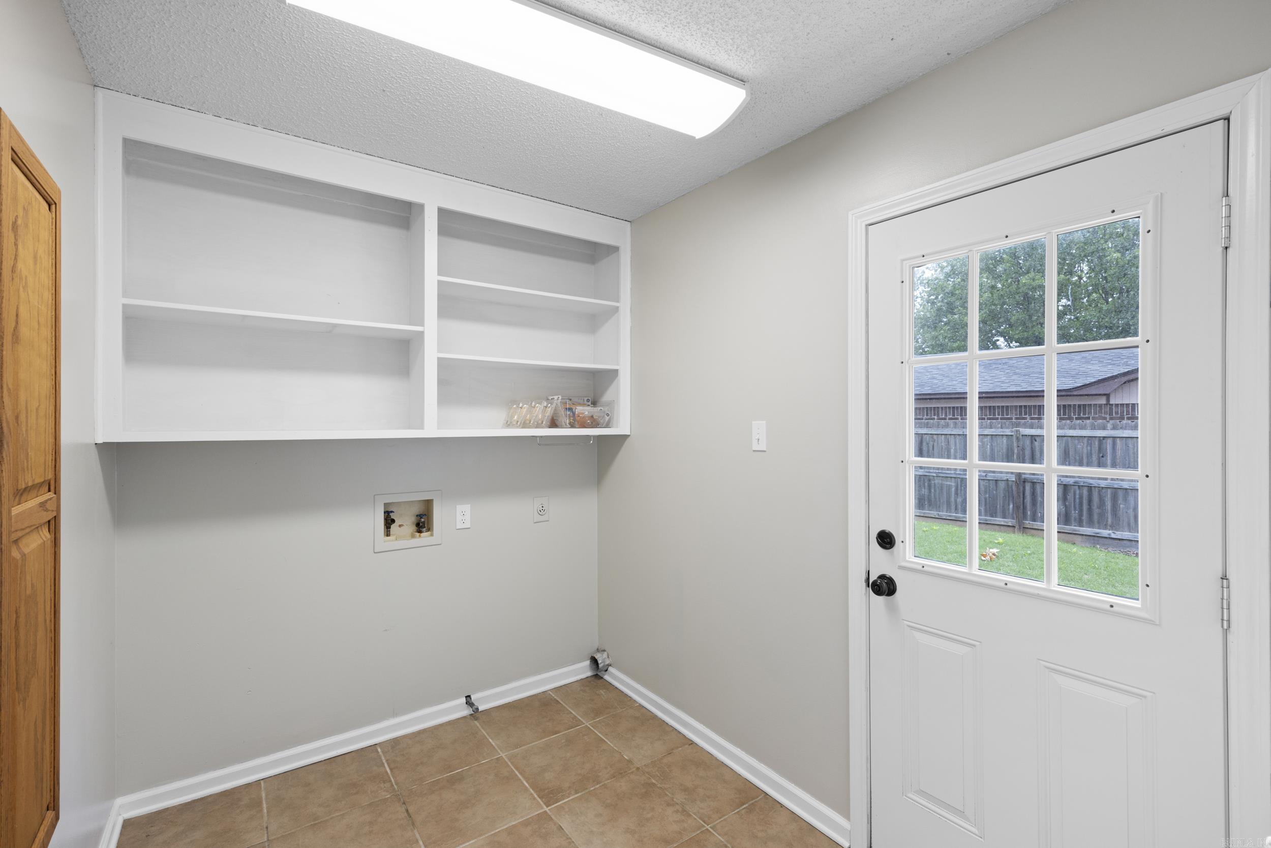 19  Fair Oaks Drive  Conway, AR
