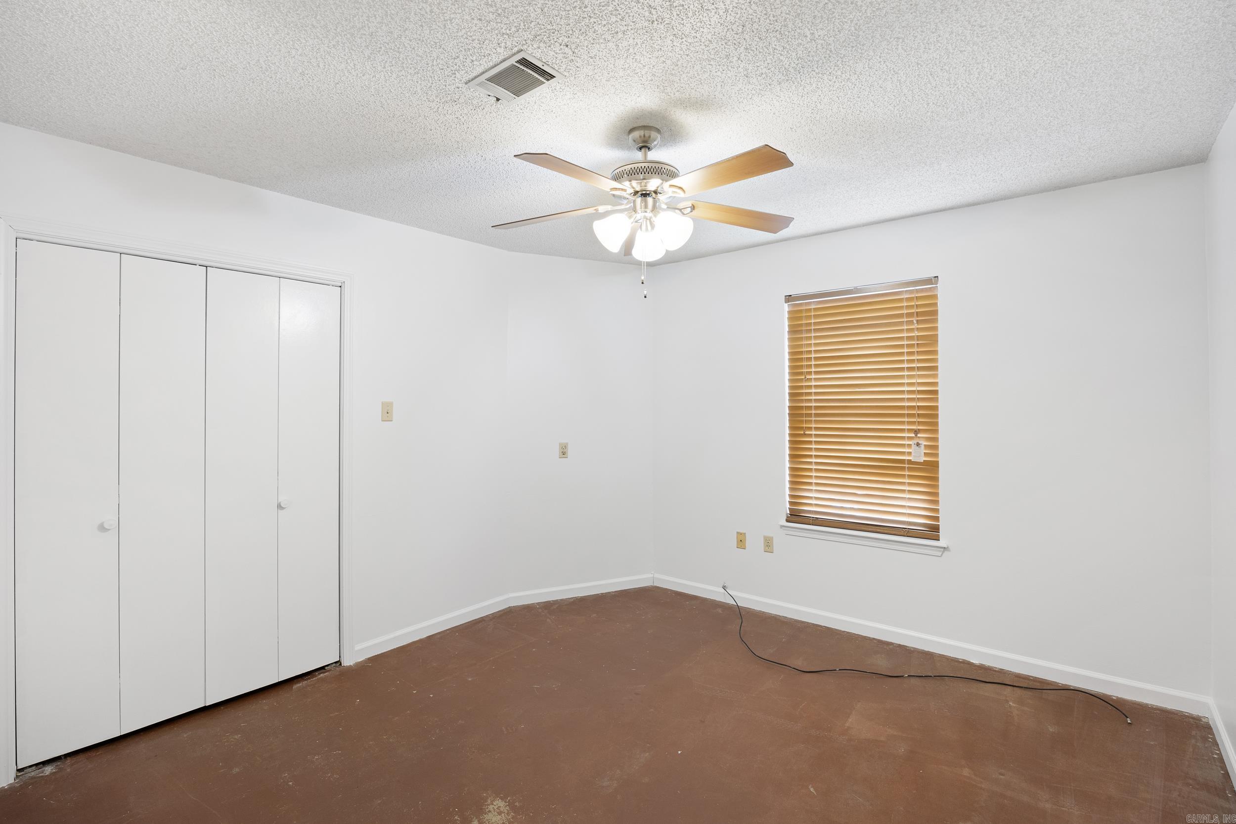 19  Fair Oaks Drive  Conway, AR