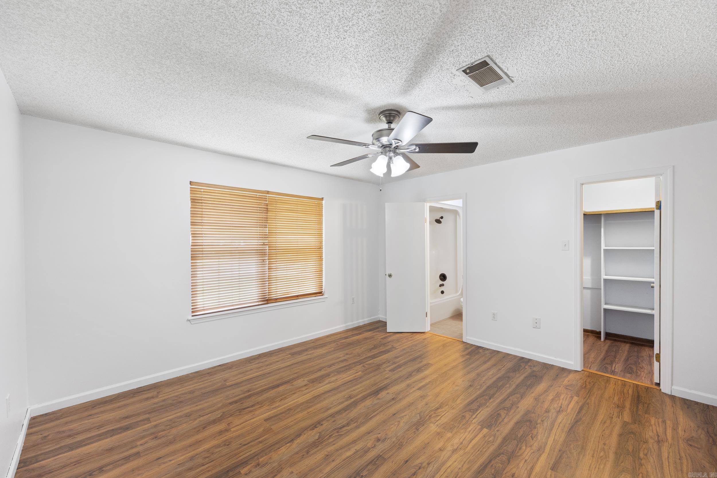19  Fair Oaks Drive  Conway, AR