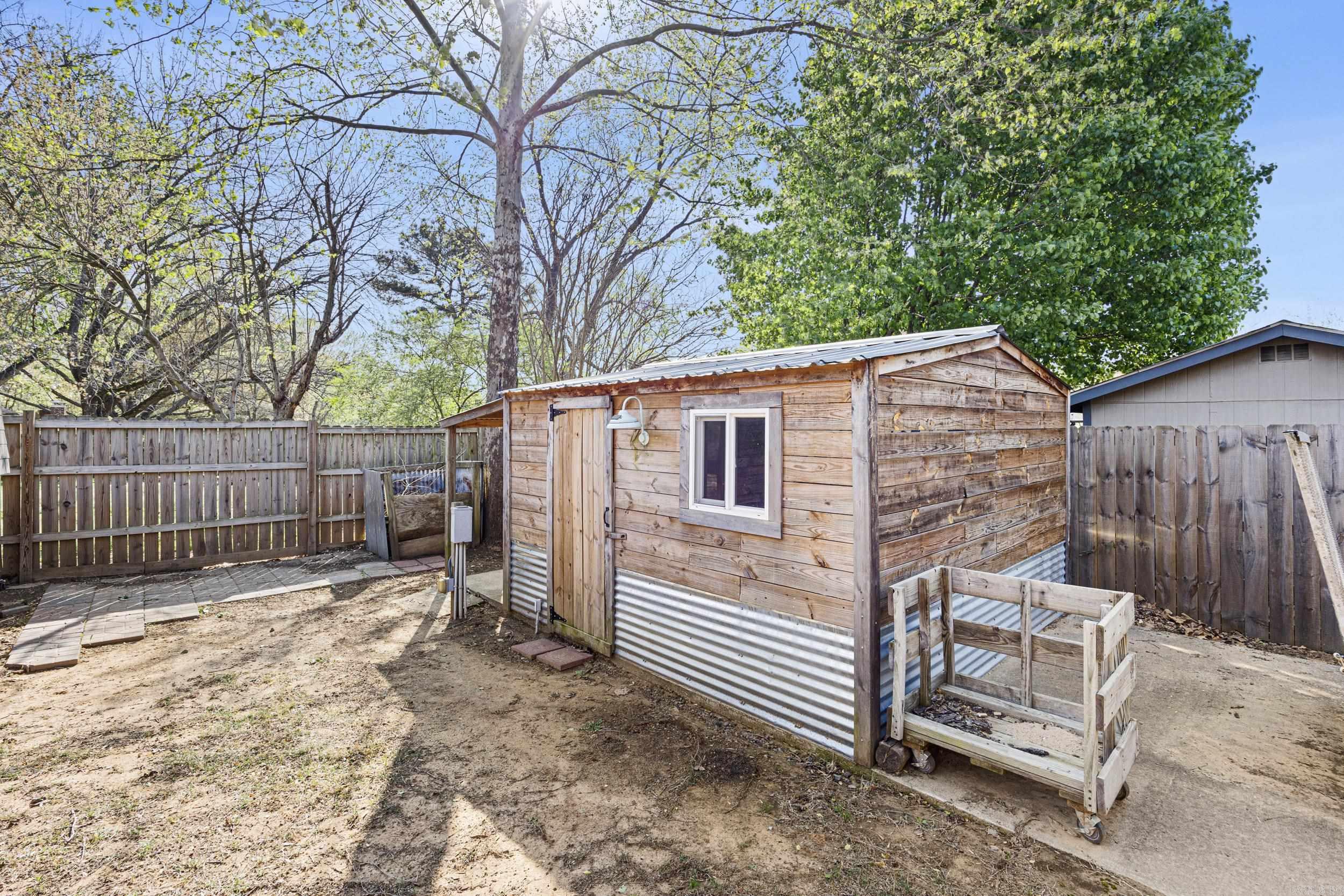 19  Fair Oaks Drive  Conway, AR