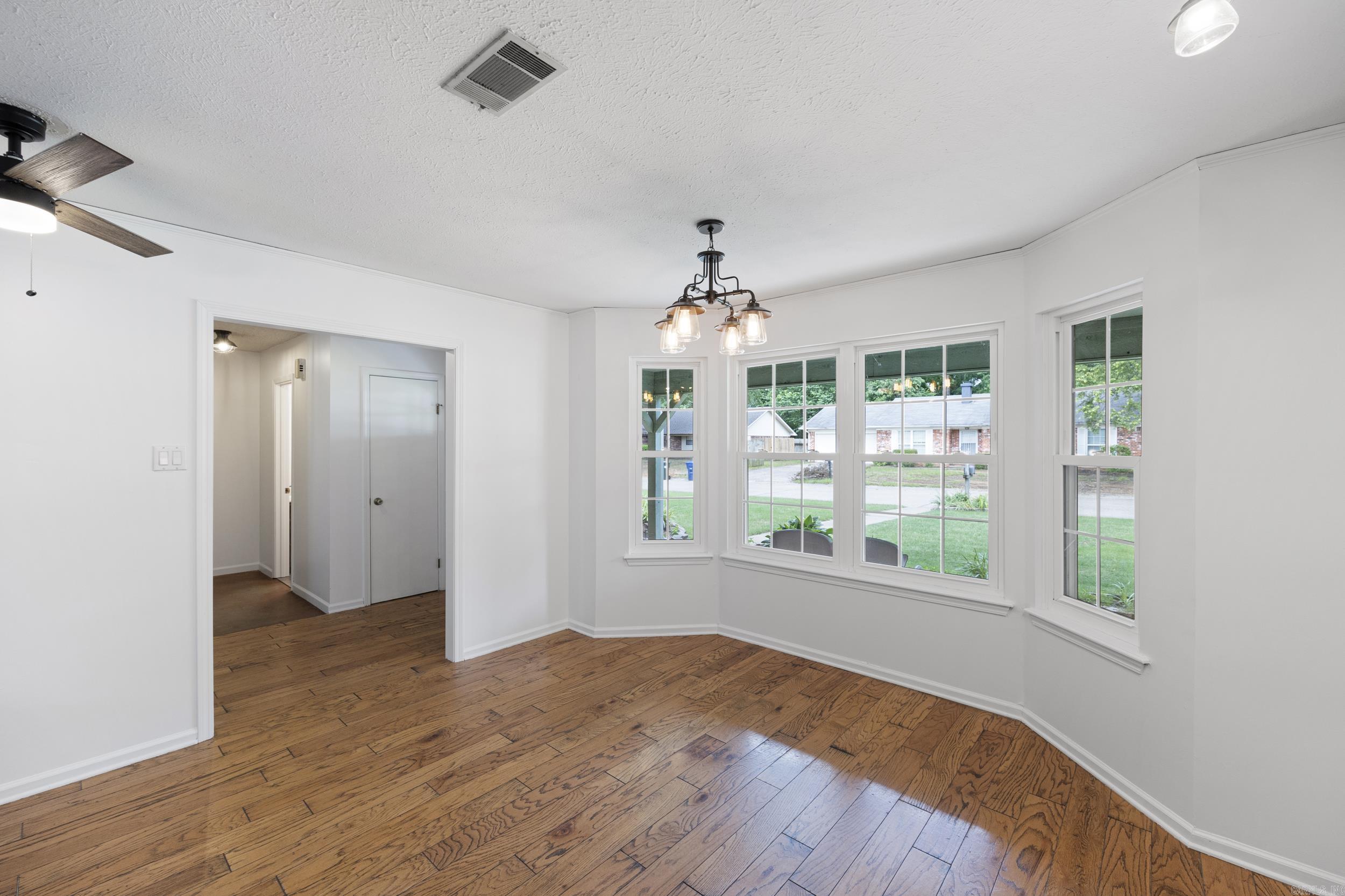 19  Fair Oaks Drive  Conway, AR