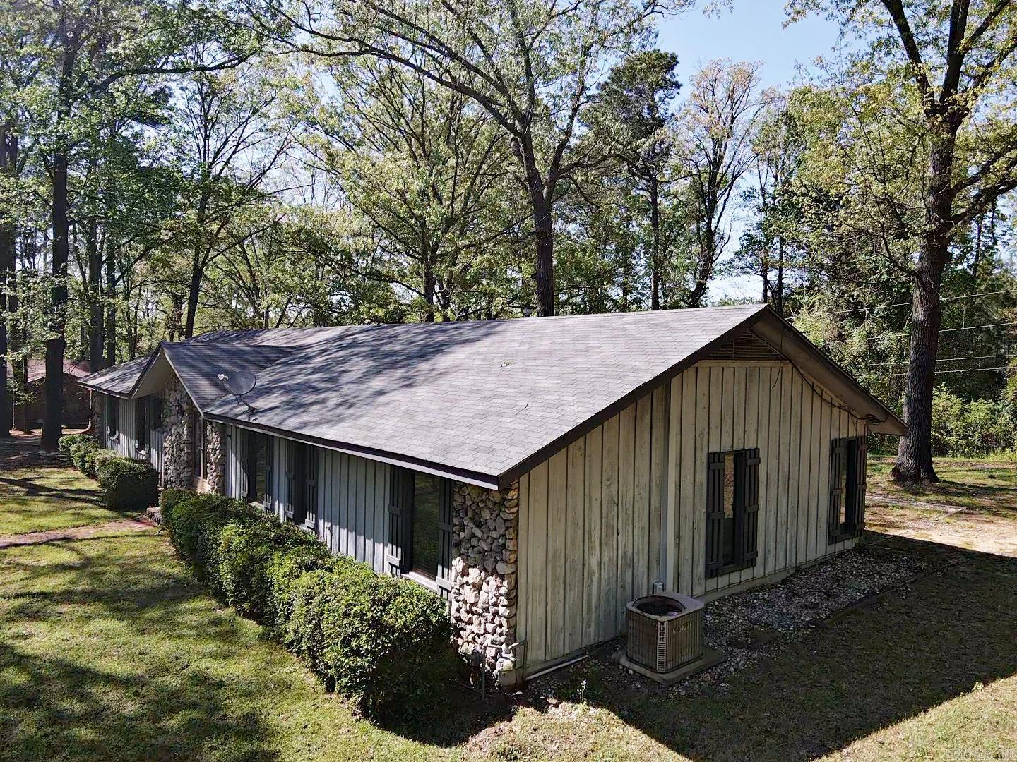 100  Canterbury  Arkadelphia, AR