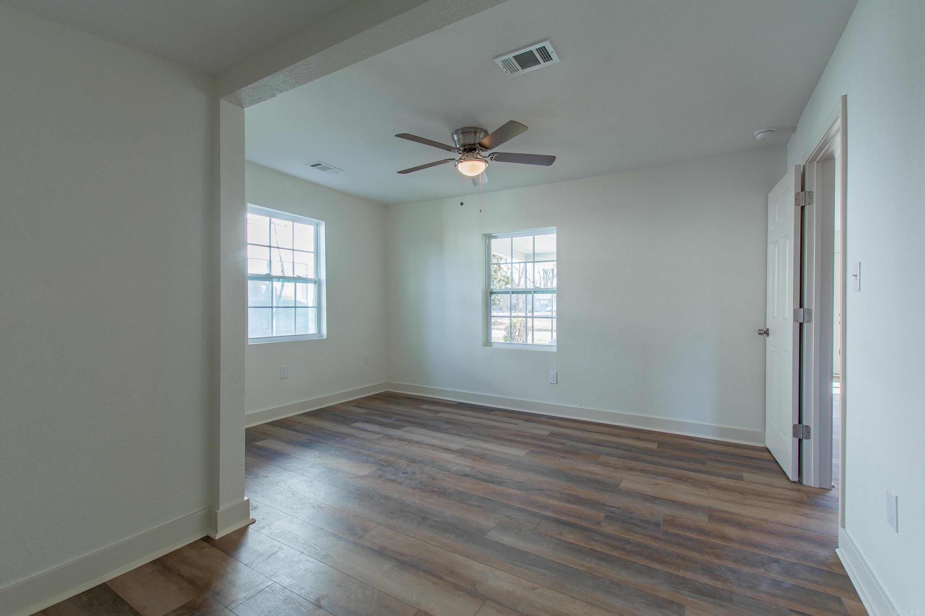 309  Parkdale  North Little Rock, AR