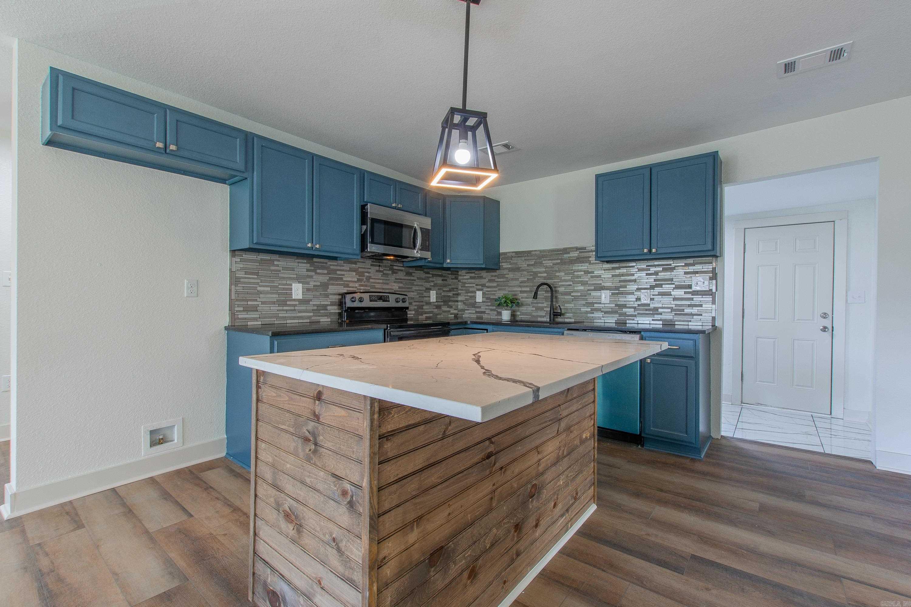 309  Parkdale  North Little Rock, AR