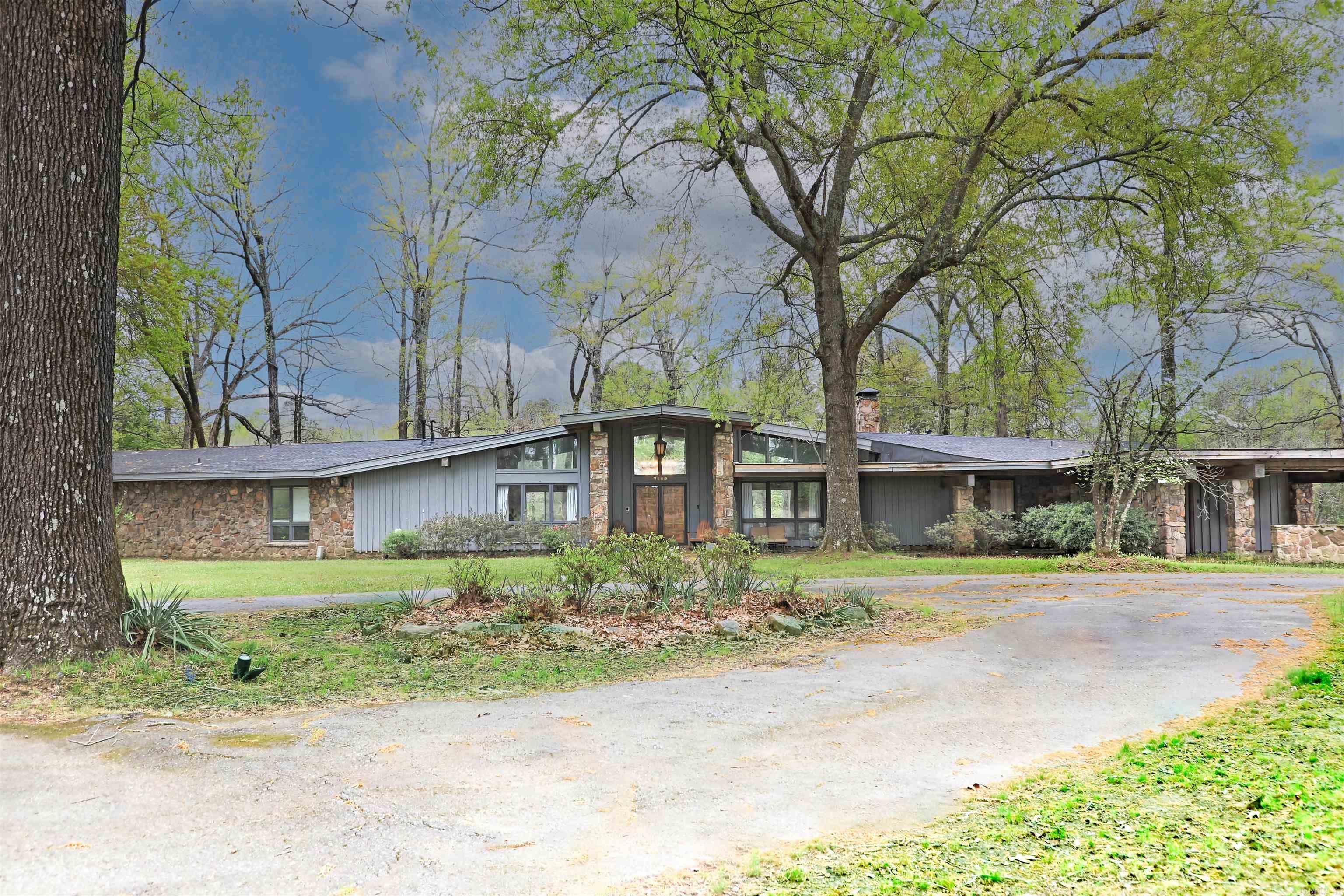 7409  Middle Warren Road  Pine Bluff, AR