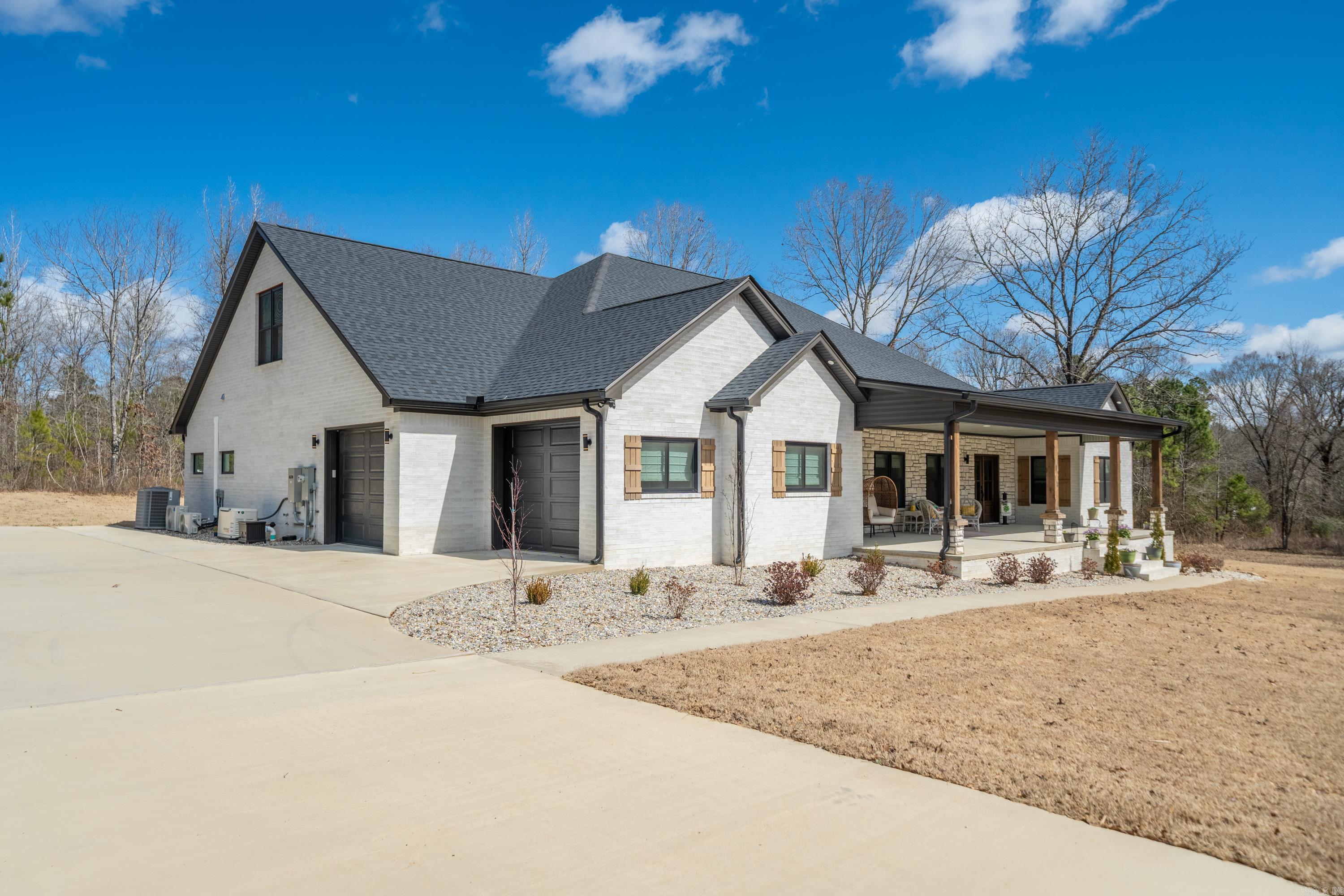 232  Sabrina  Bismarck, AR