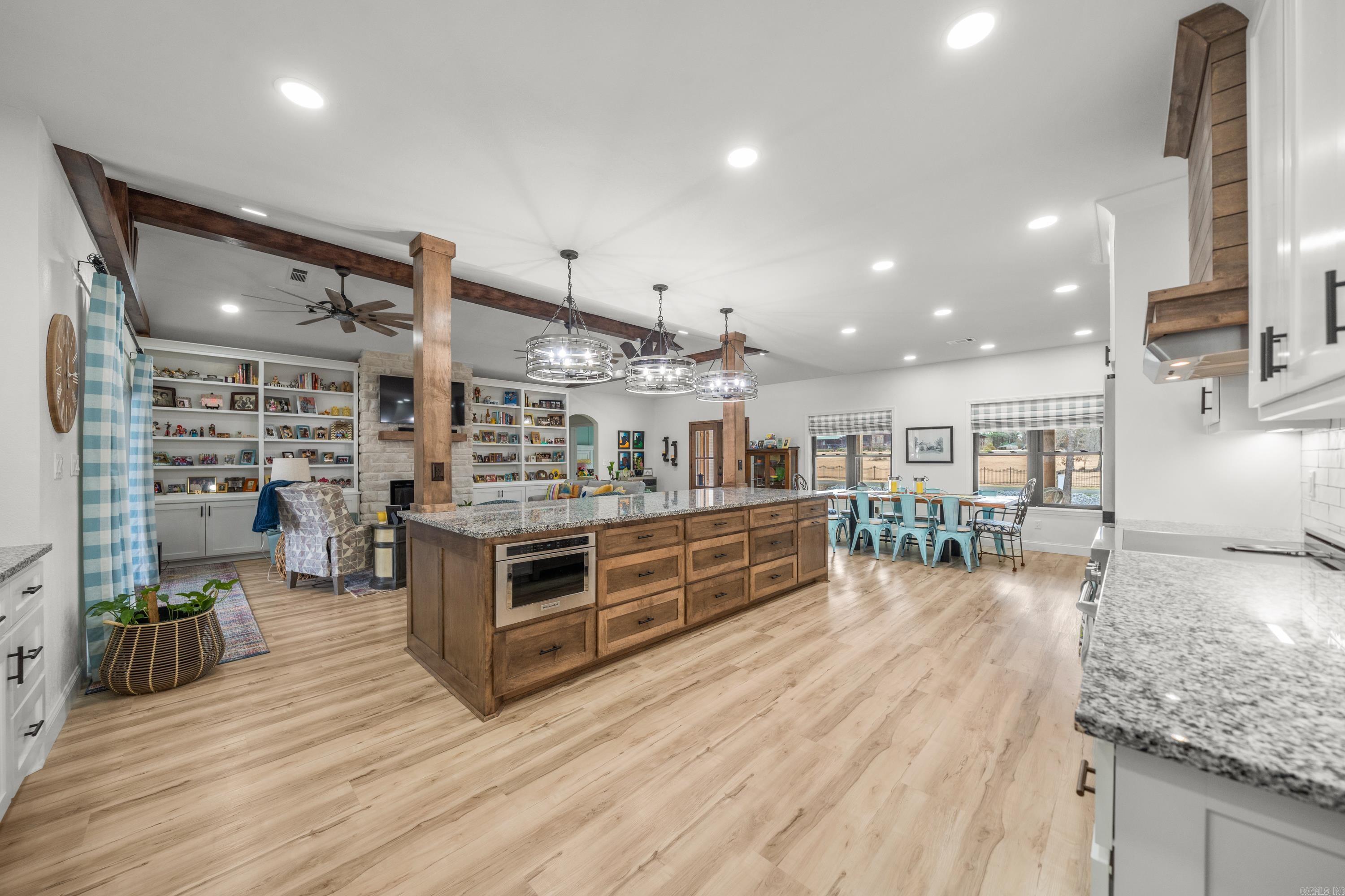 232  Sabrina  Bismarck, AR
