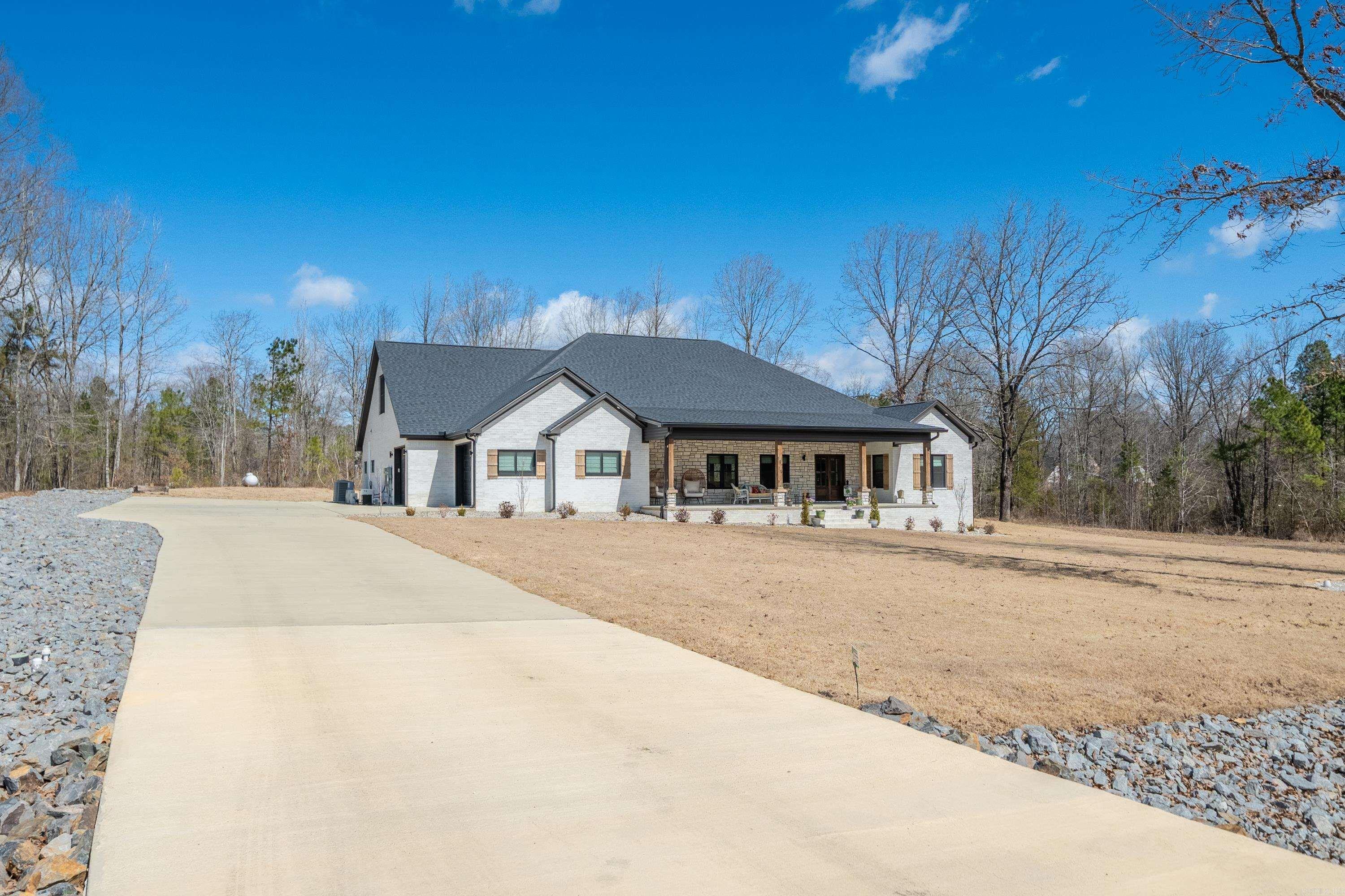 232  Sabrina  Bismarck, AR