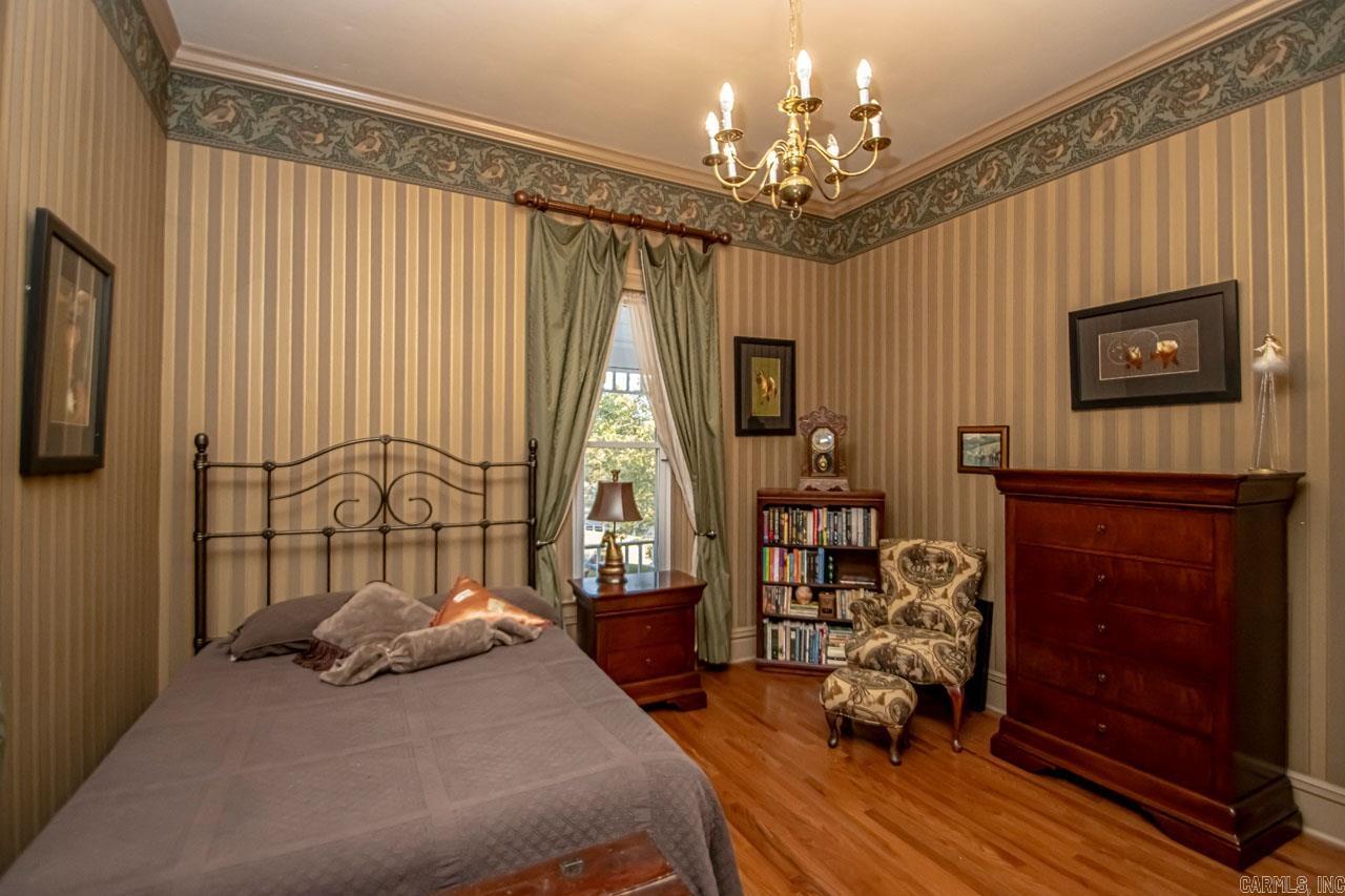 16924  Colonel Glenn  Little Rock, AR