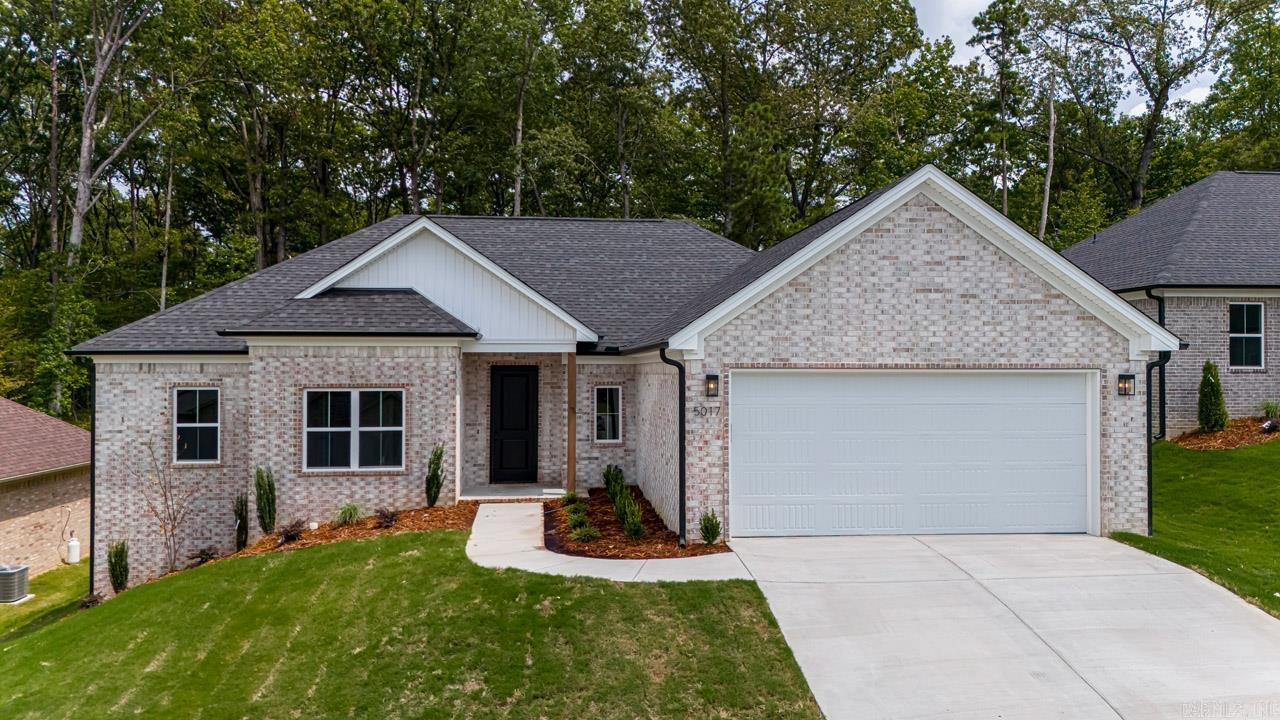 5017 Springwood Circle Bryant, AR 72022