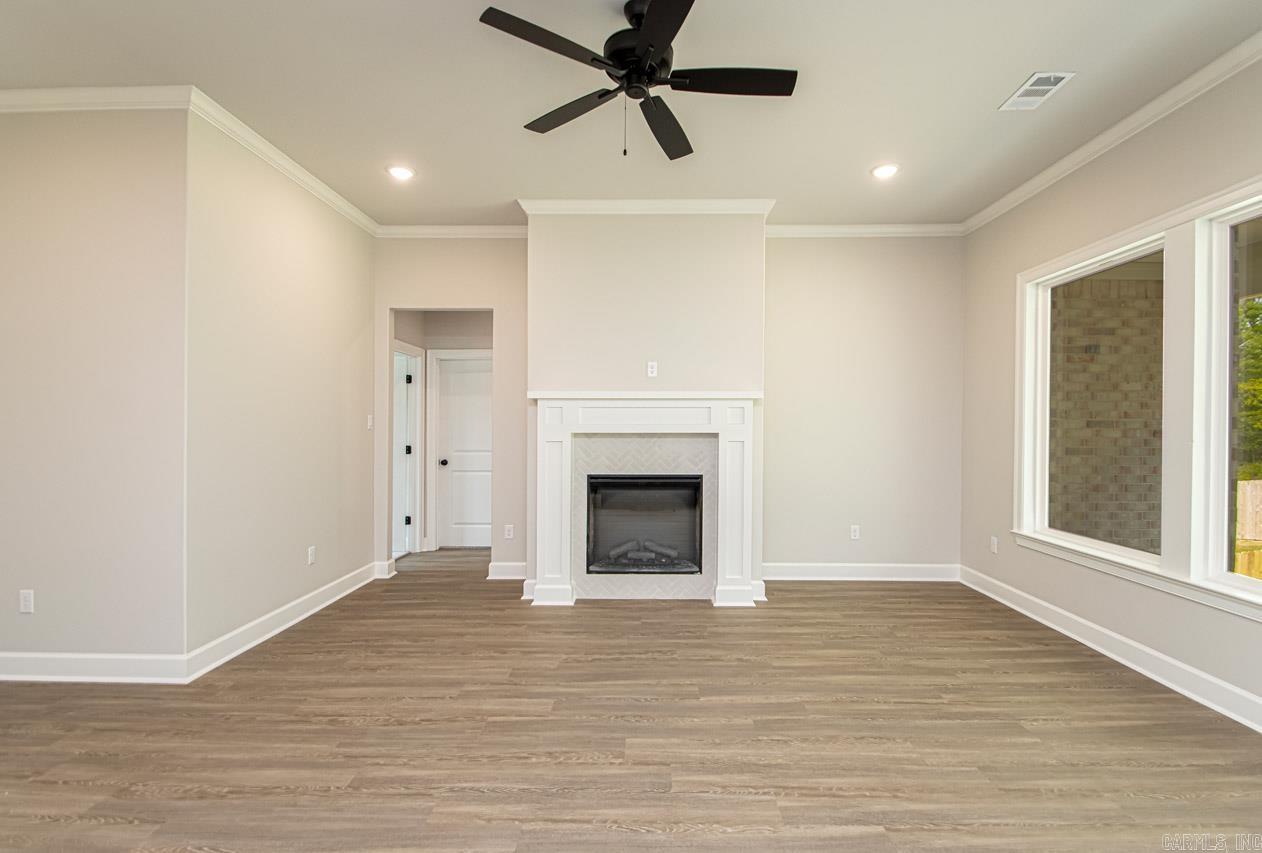 5017 Springwood Circle Bryant, AR 72022