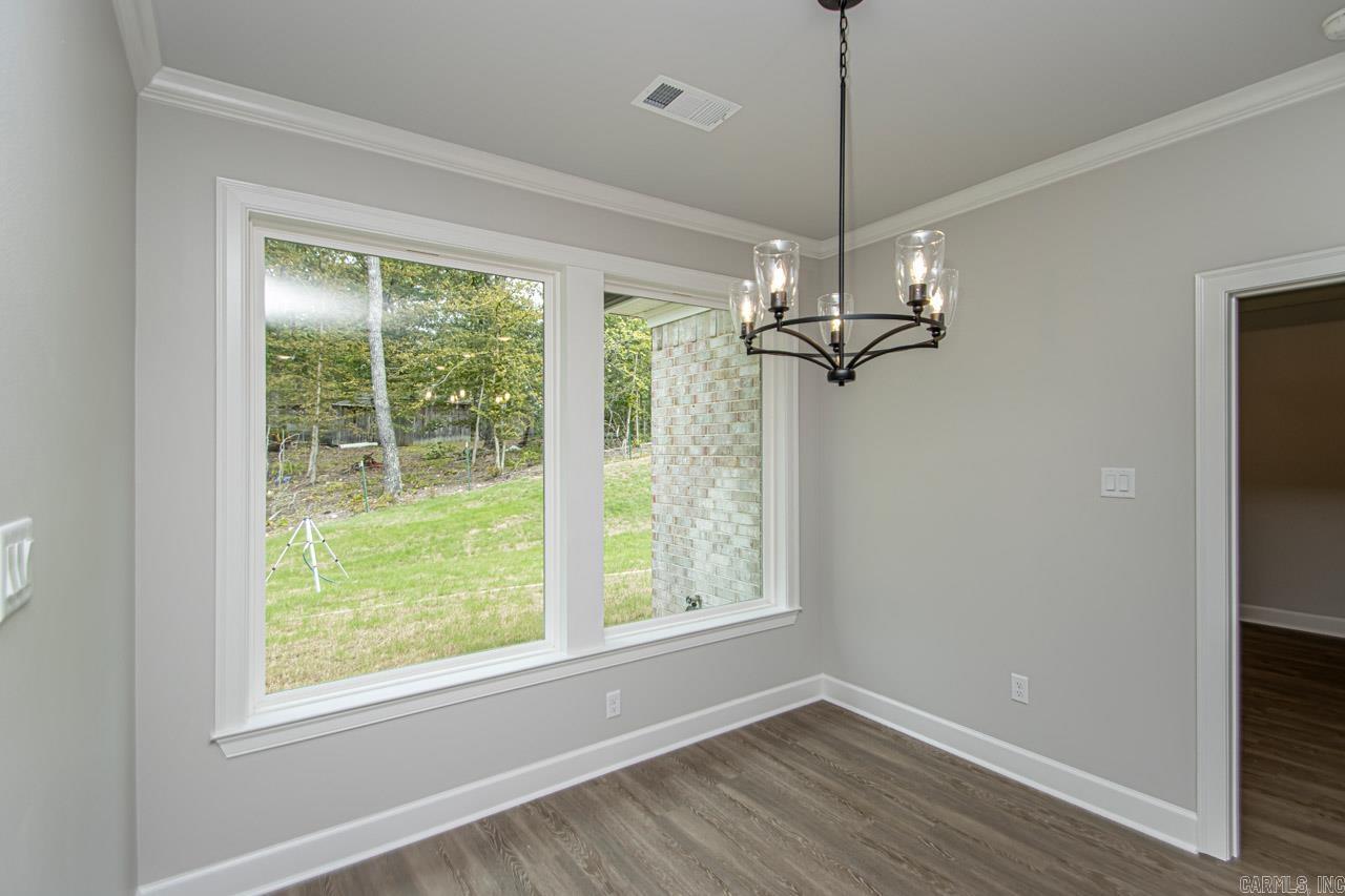 5017 Springwood Circle Bryant, AR 72022