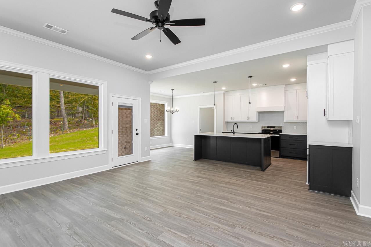 5017 Springwood Circle Bryant, AR 72022