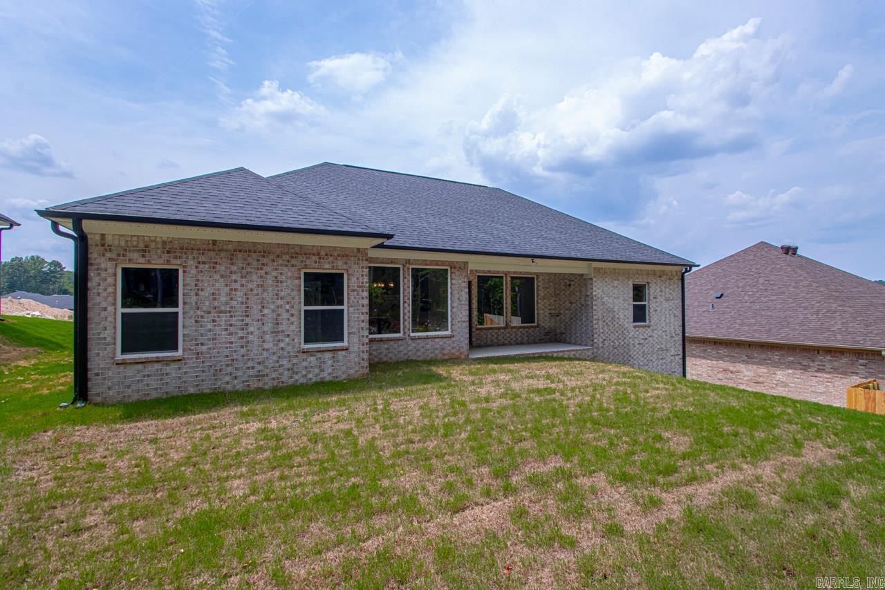 5017 Springwood Circle Bryant, AR 72022