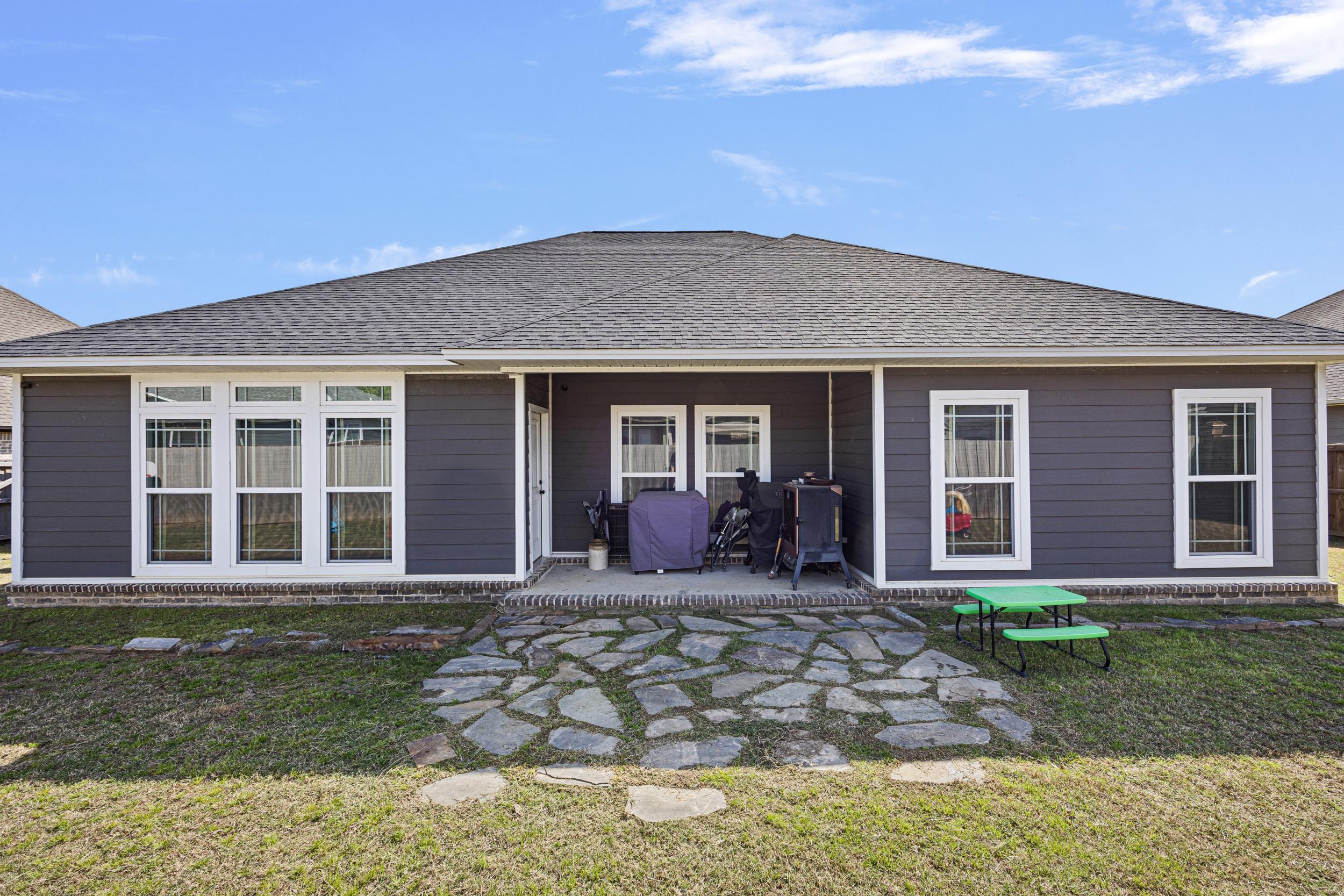 205  Promenade Cir  Russellville, AR