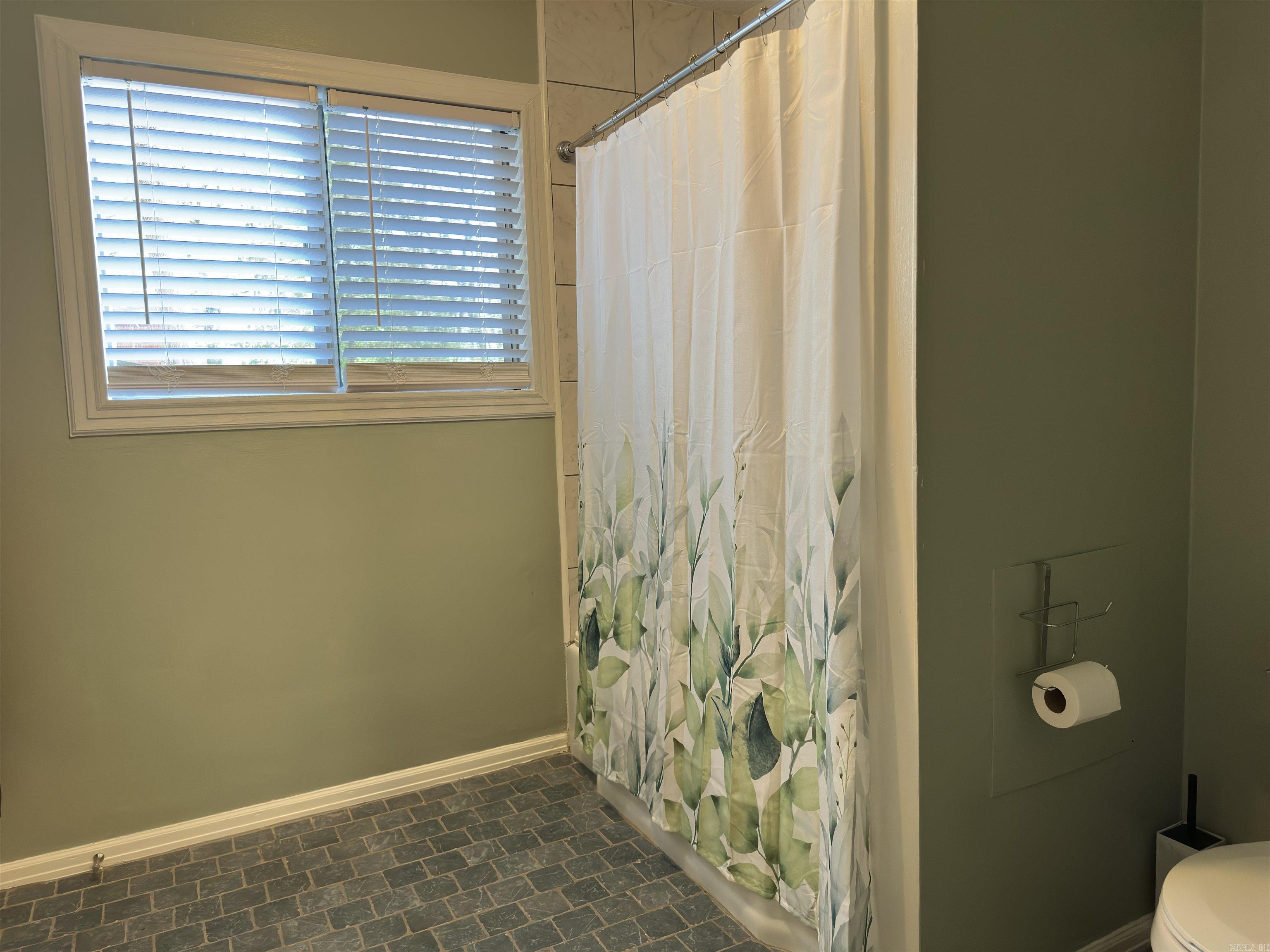 516  Hawthorne  Hot Springs, AR
