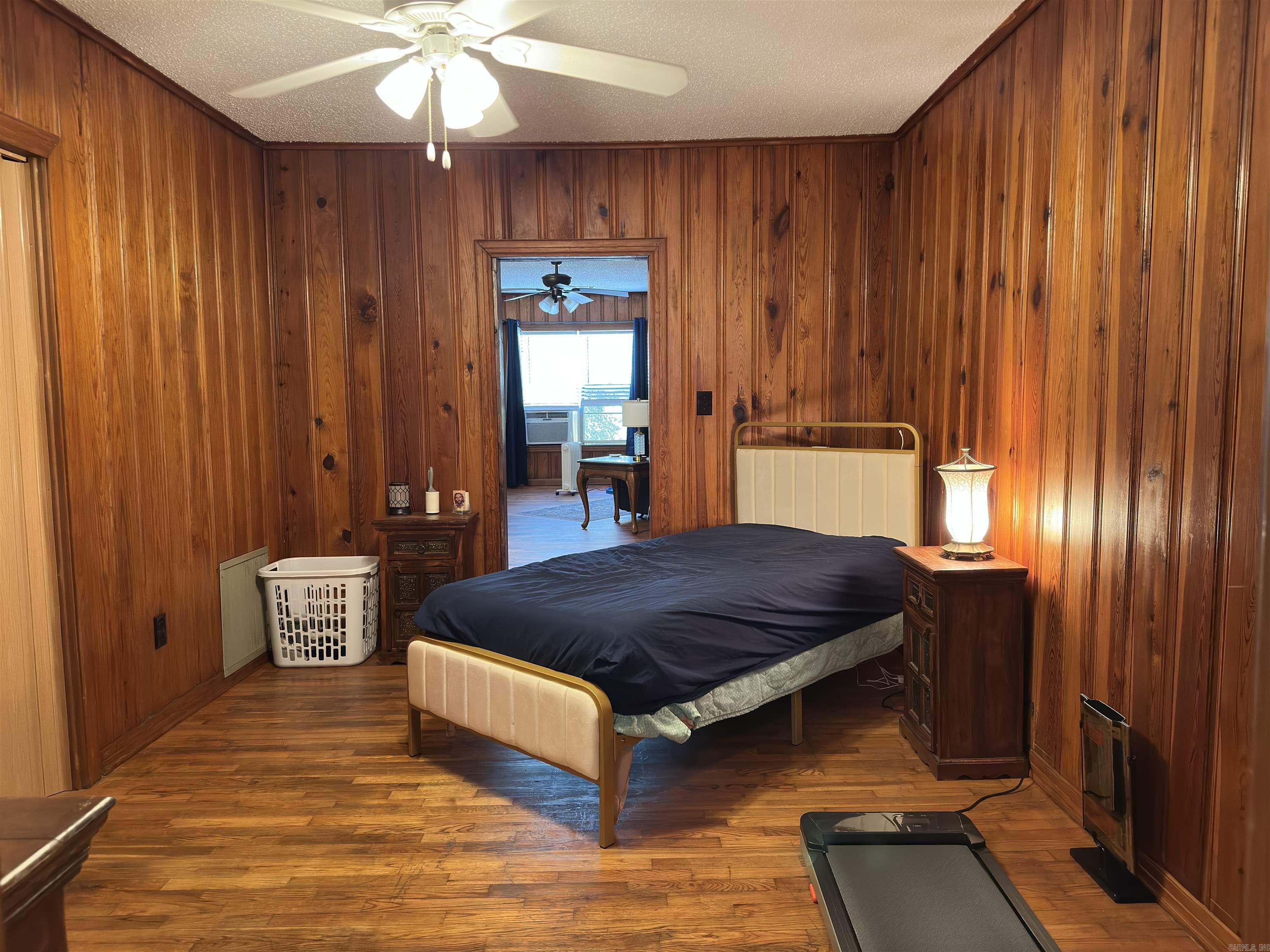 516  Hawthorne  Hot Springs, AR