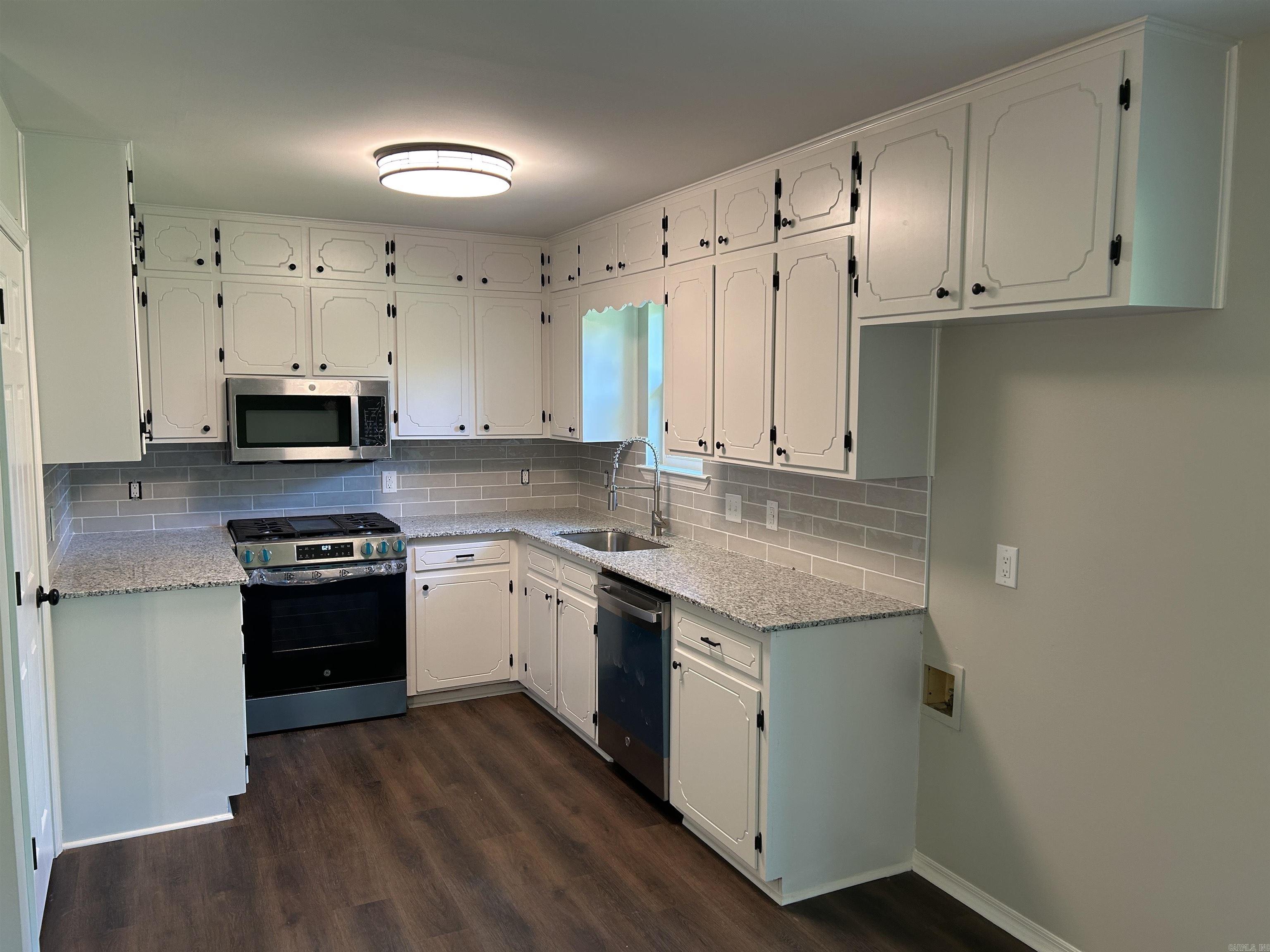 22  Foxmoor  Conway, AR