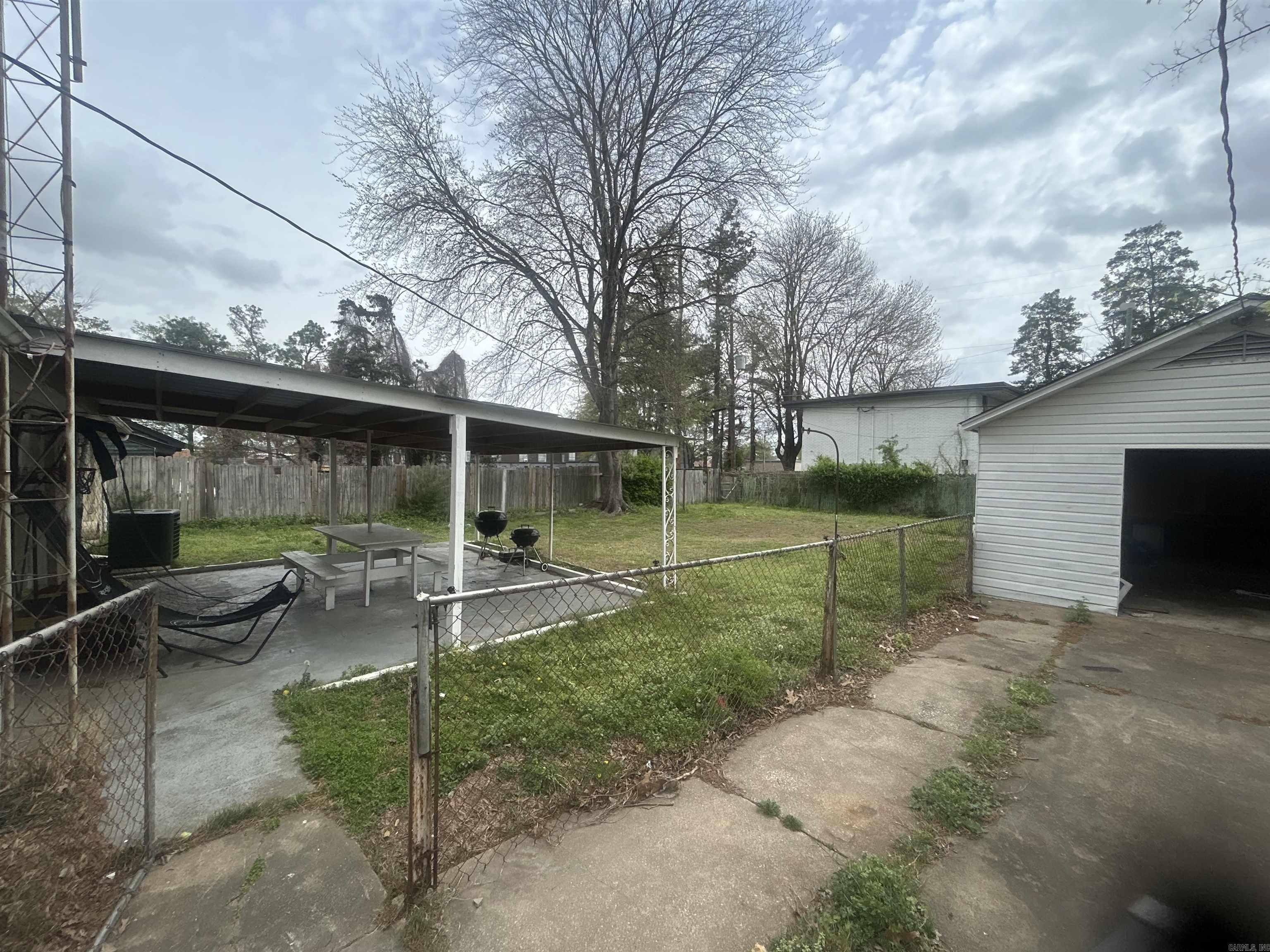 400  Oxford  West Memphis, AR