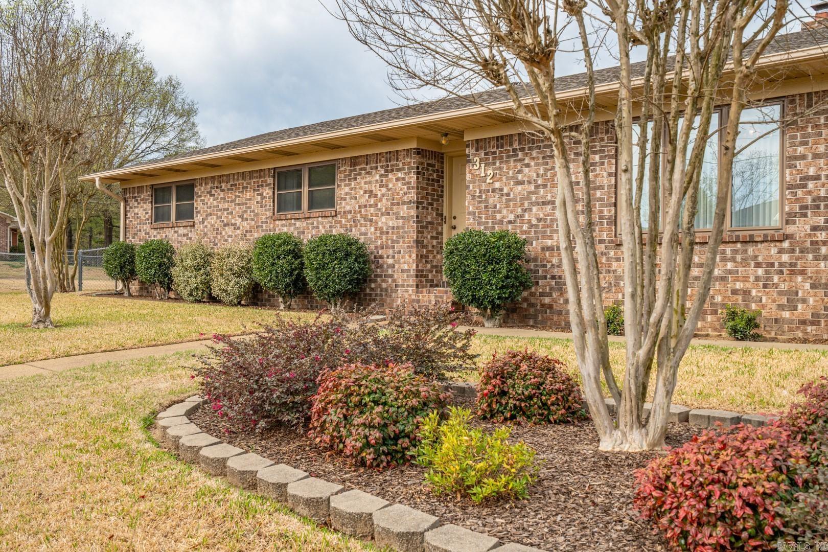 312  Village Road  Hot Springs, AR