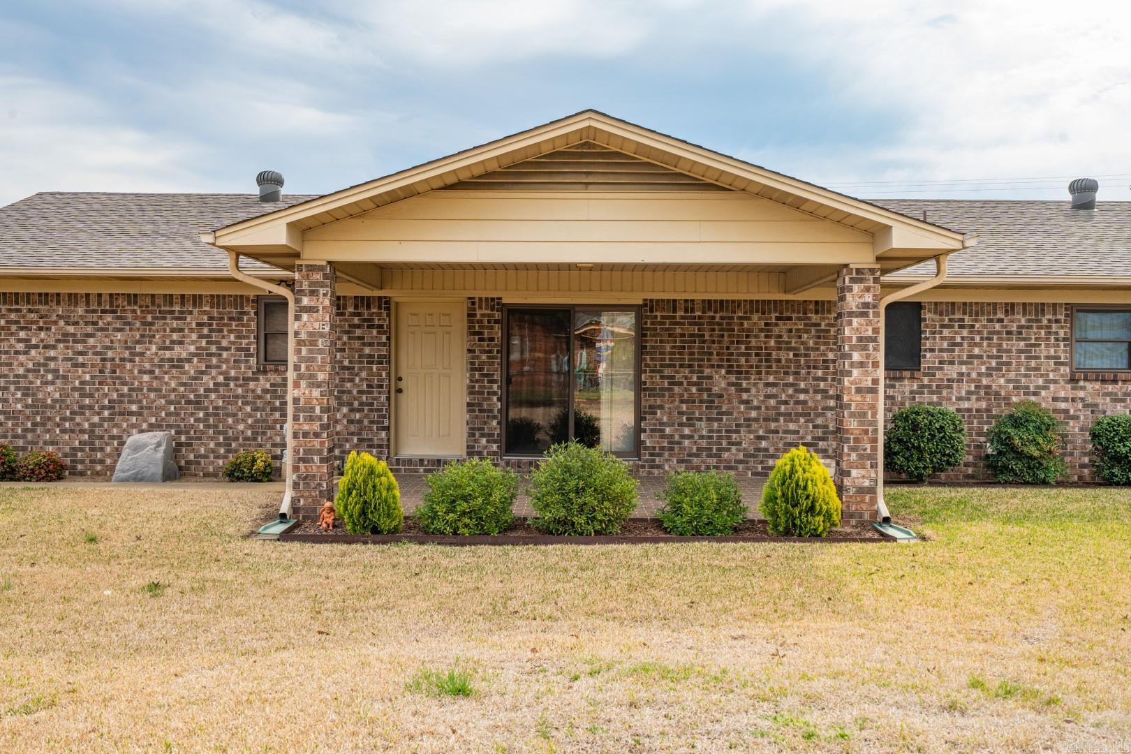 312  Village Road  Hot Springs, AR