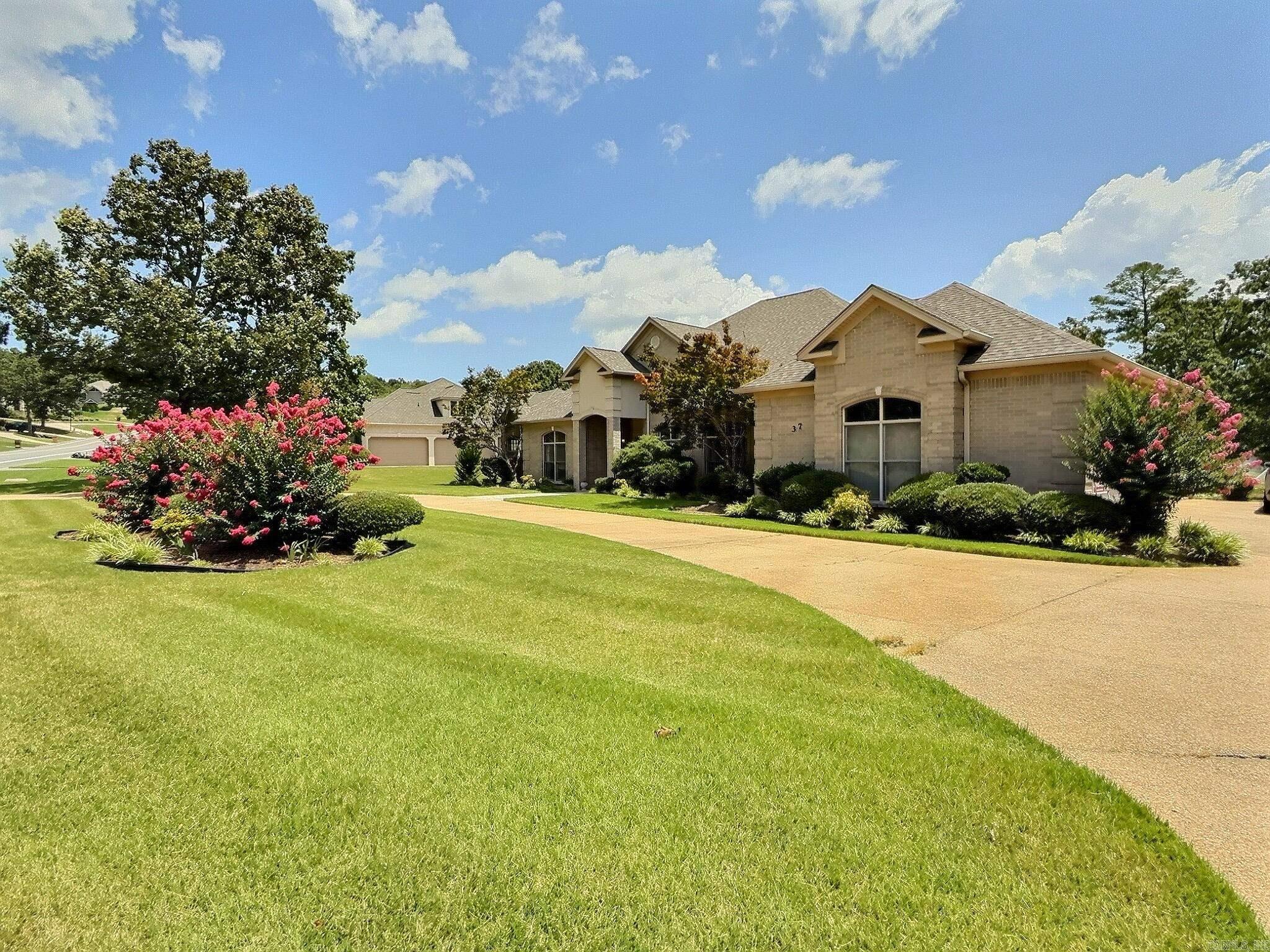 37 Greystone Boulevard Cabot, AR 72023