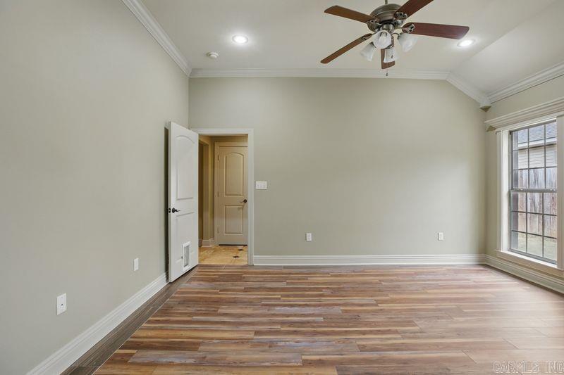 9802  Merlot  North Little Rock, AR