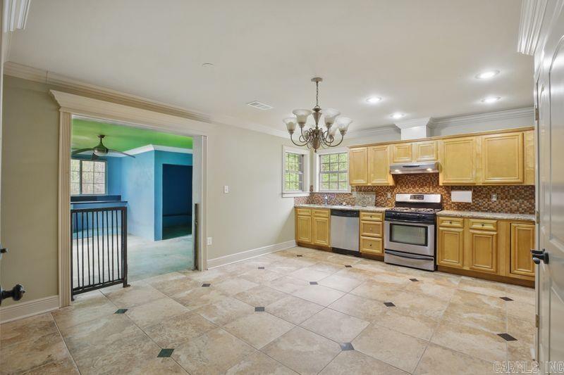 9802  Merlot  North Little Rock, AR