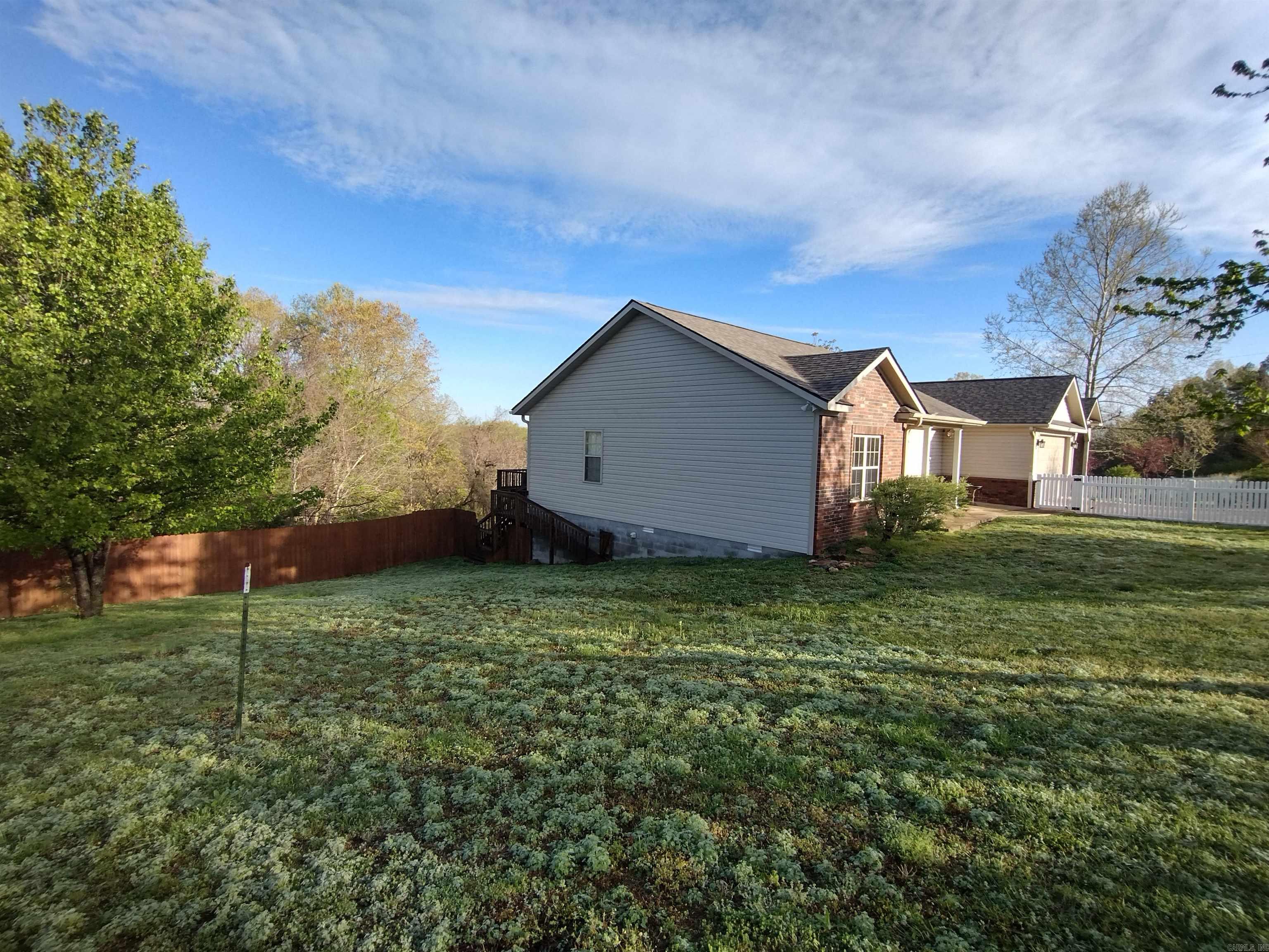 649  County Charm RD  Mountain View, AR