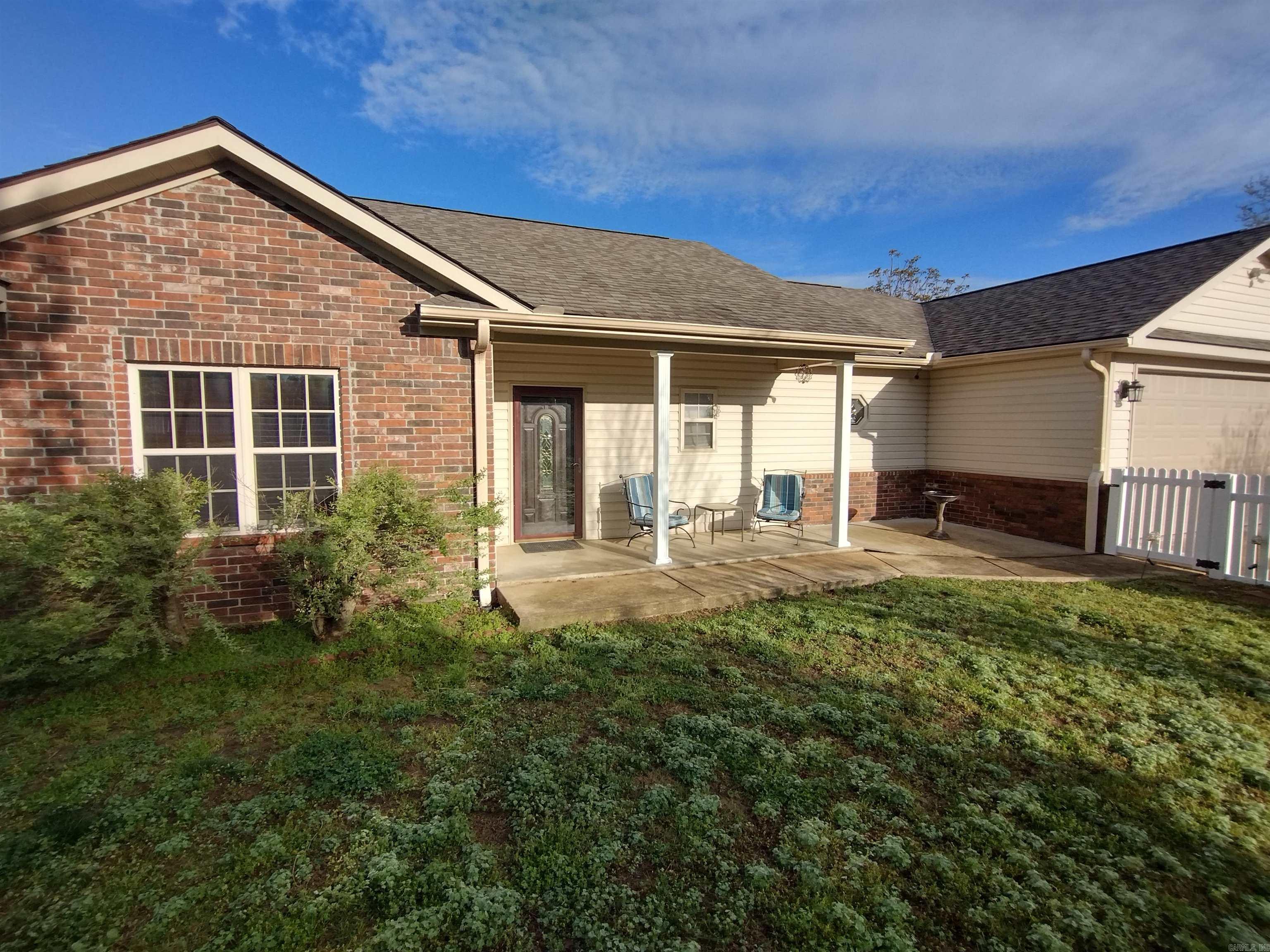 649  County Charm RD  Mountain View, AR