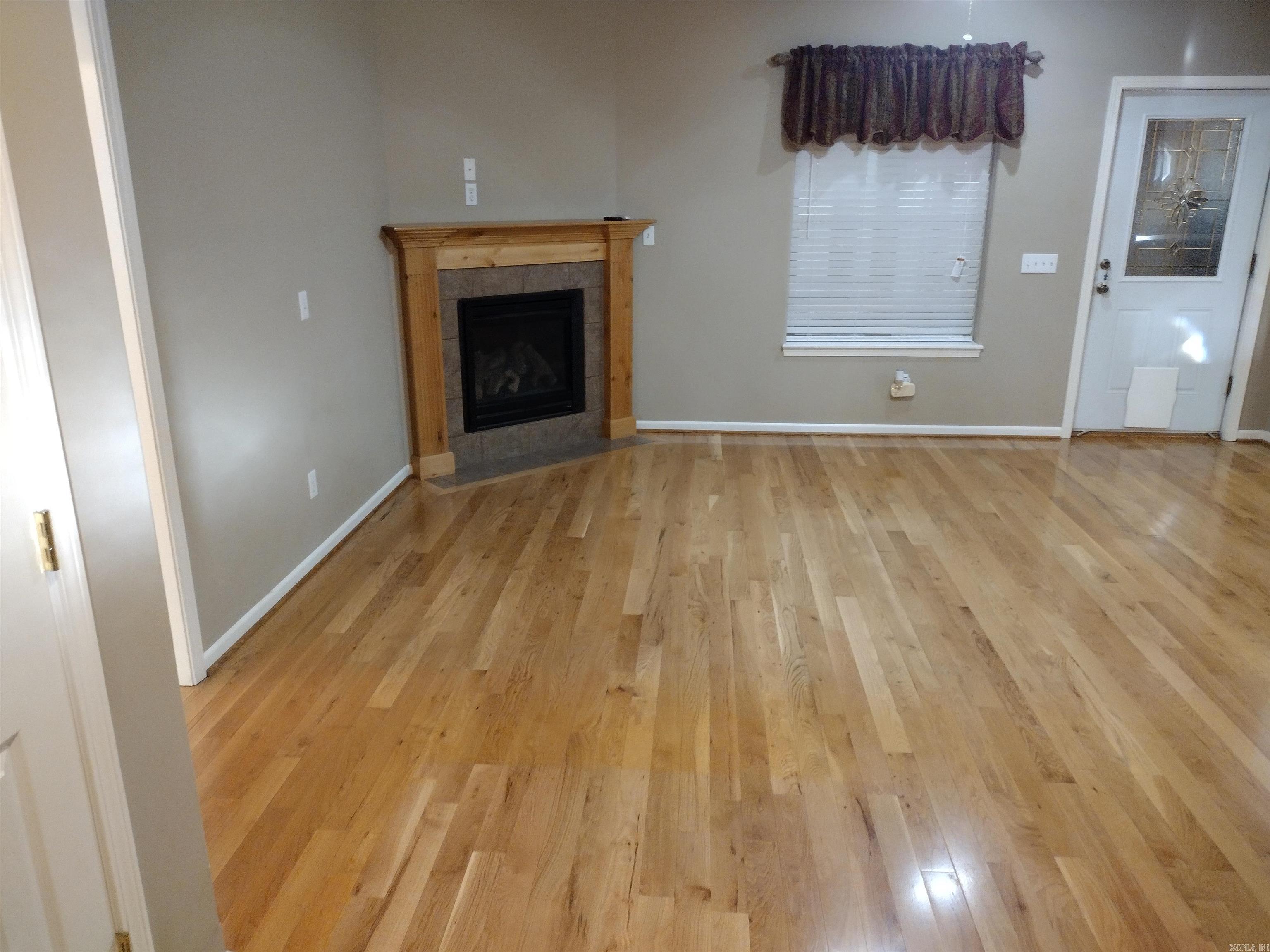 649  County Charm RD  Mountain View, AR