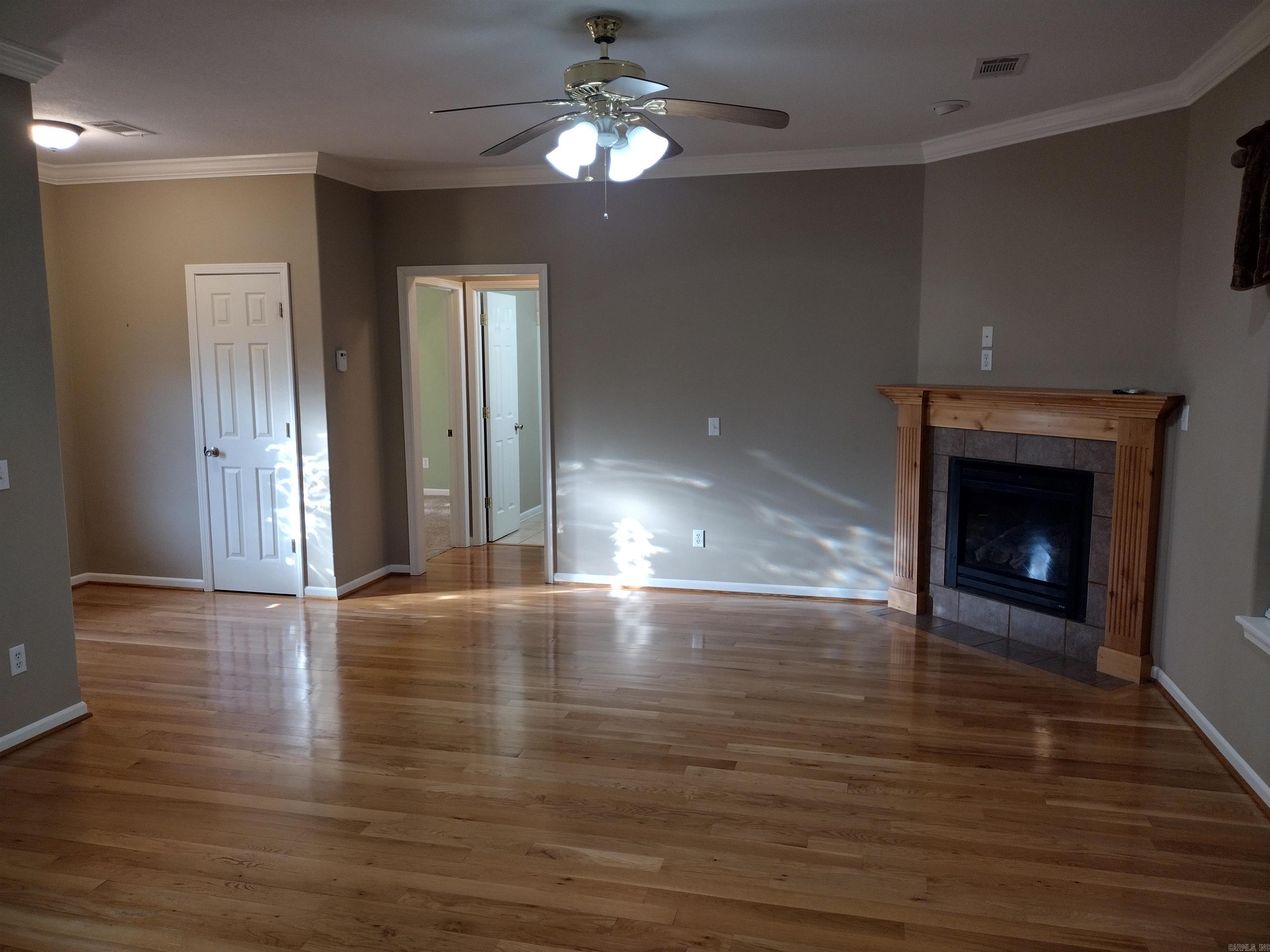 649  County Charm RD  Mountain View, AR