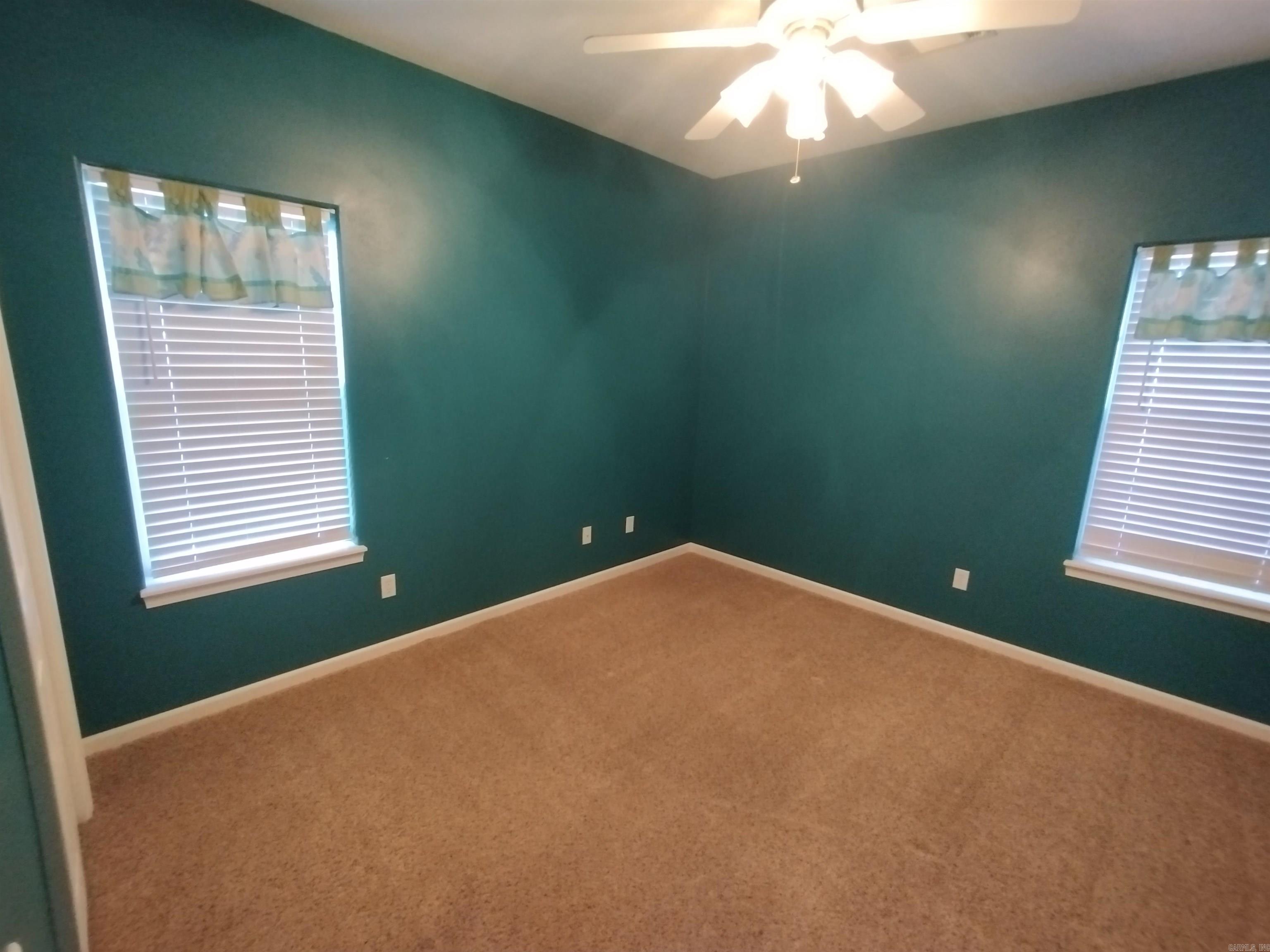 649  County Charm RD  Mountain View, AR