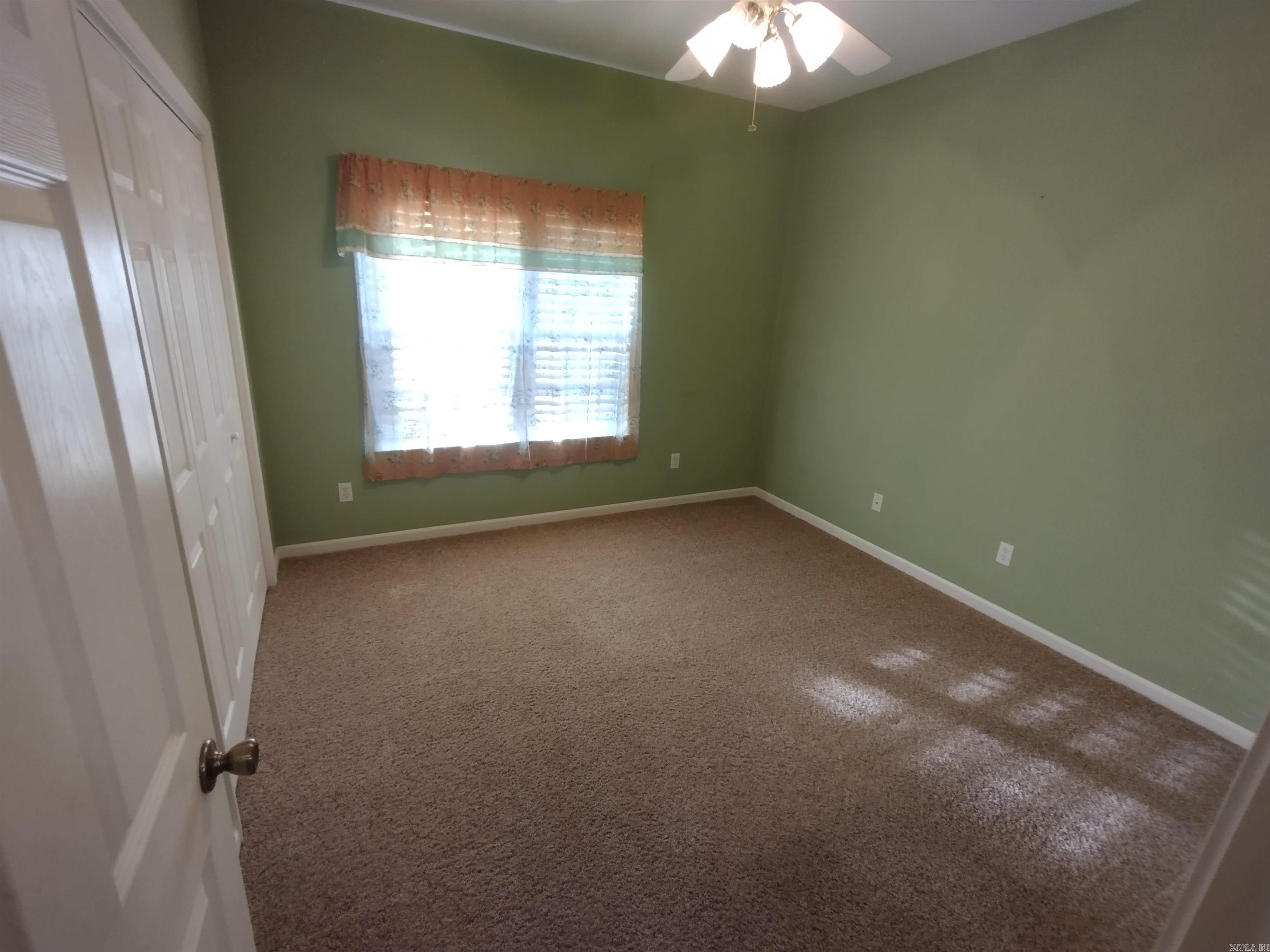 649  County Charm RD  Mountain View, AR