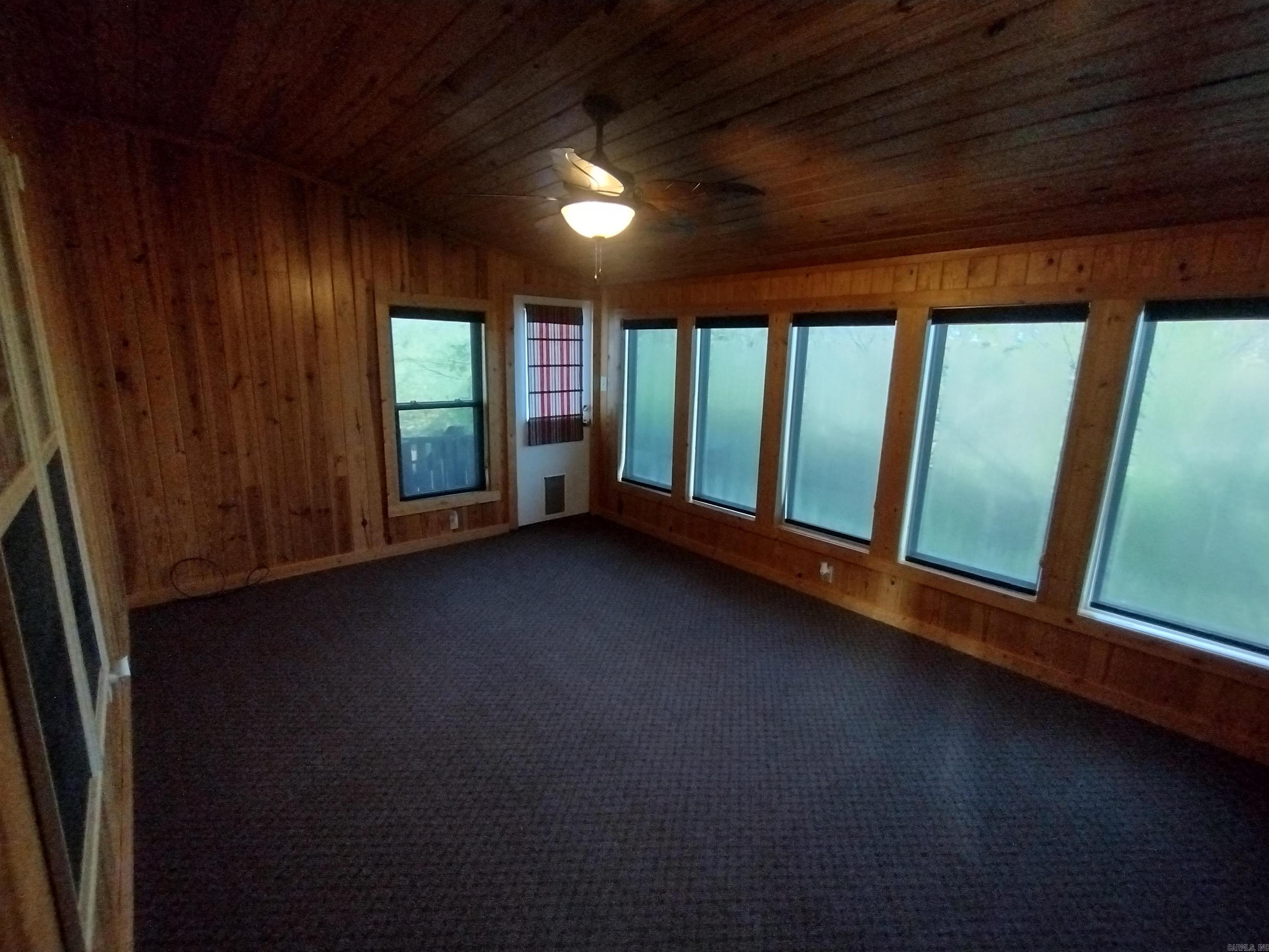 649  County Charm RD  Mountain View, AR