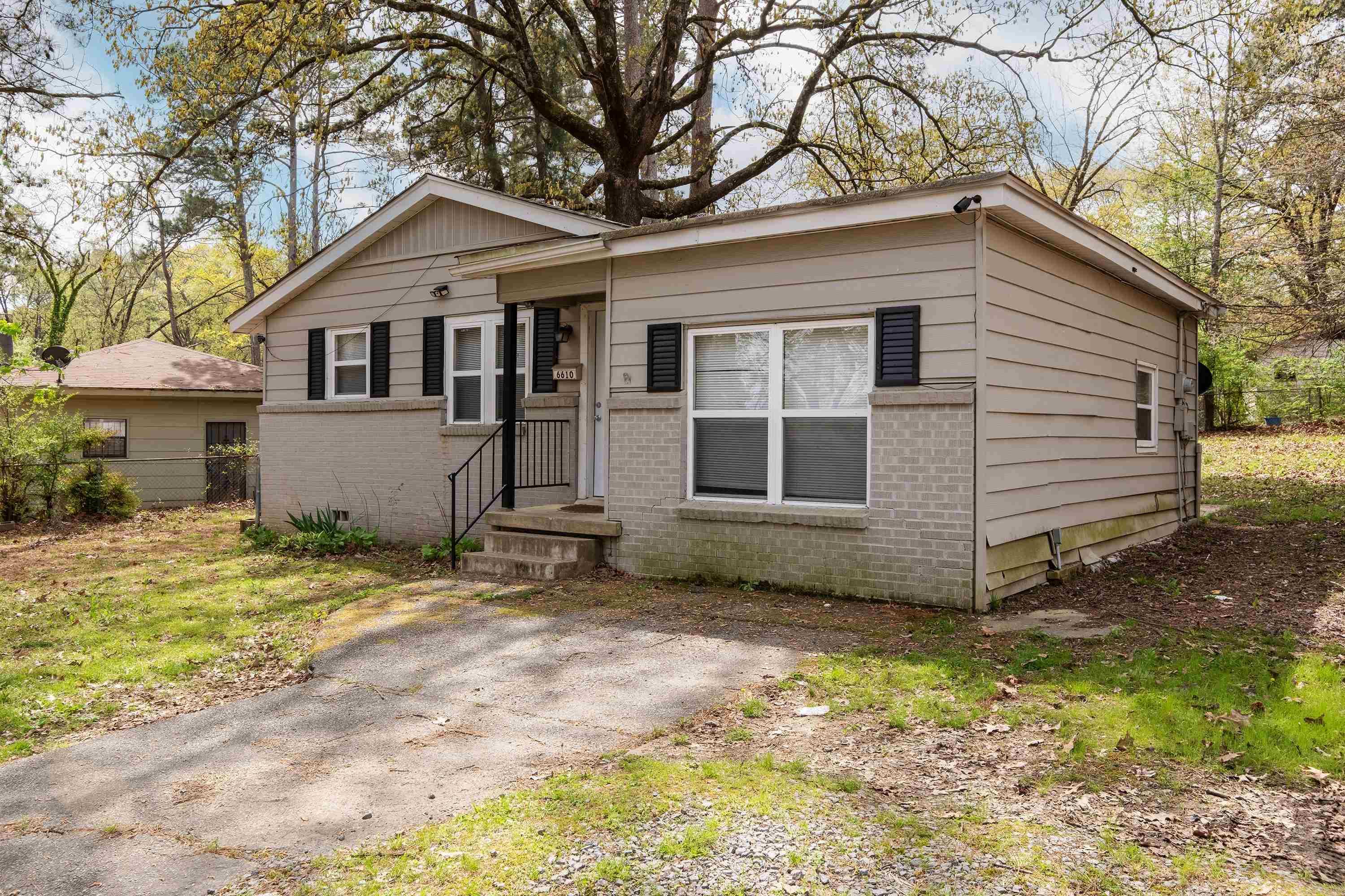 6610 E Wakefield  Little Rock, AR