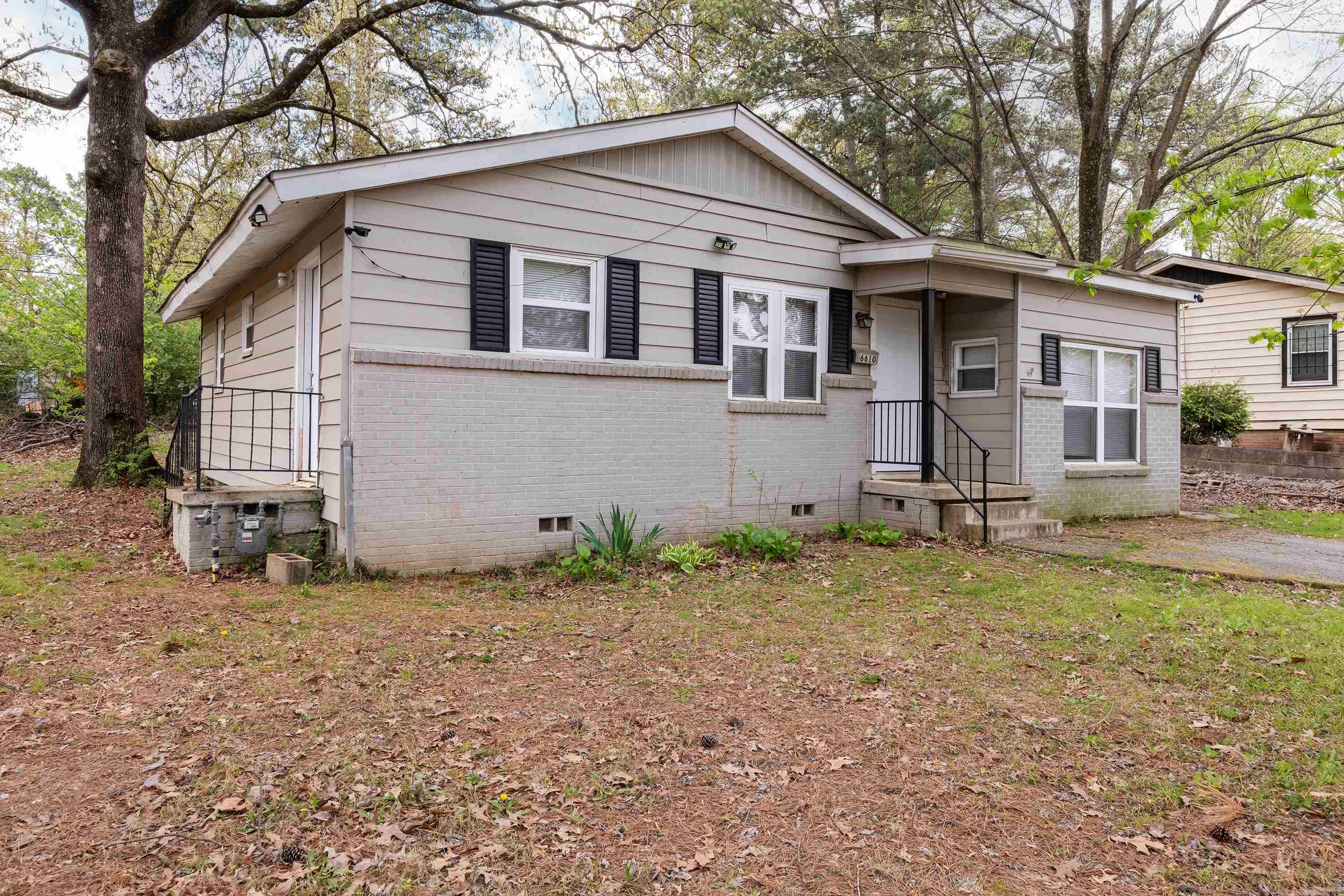 6610 E Wakefield  Little Rock, AR