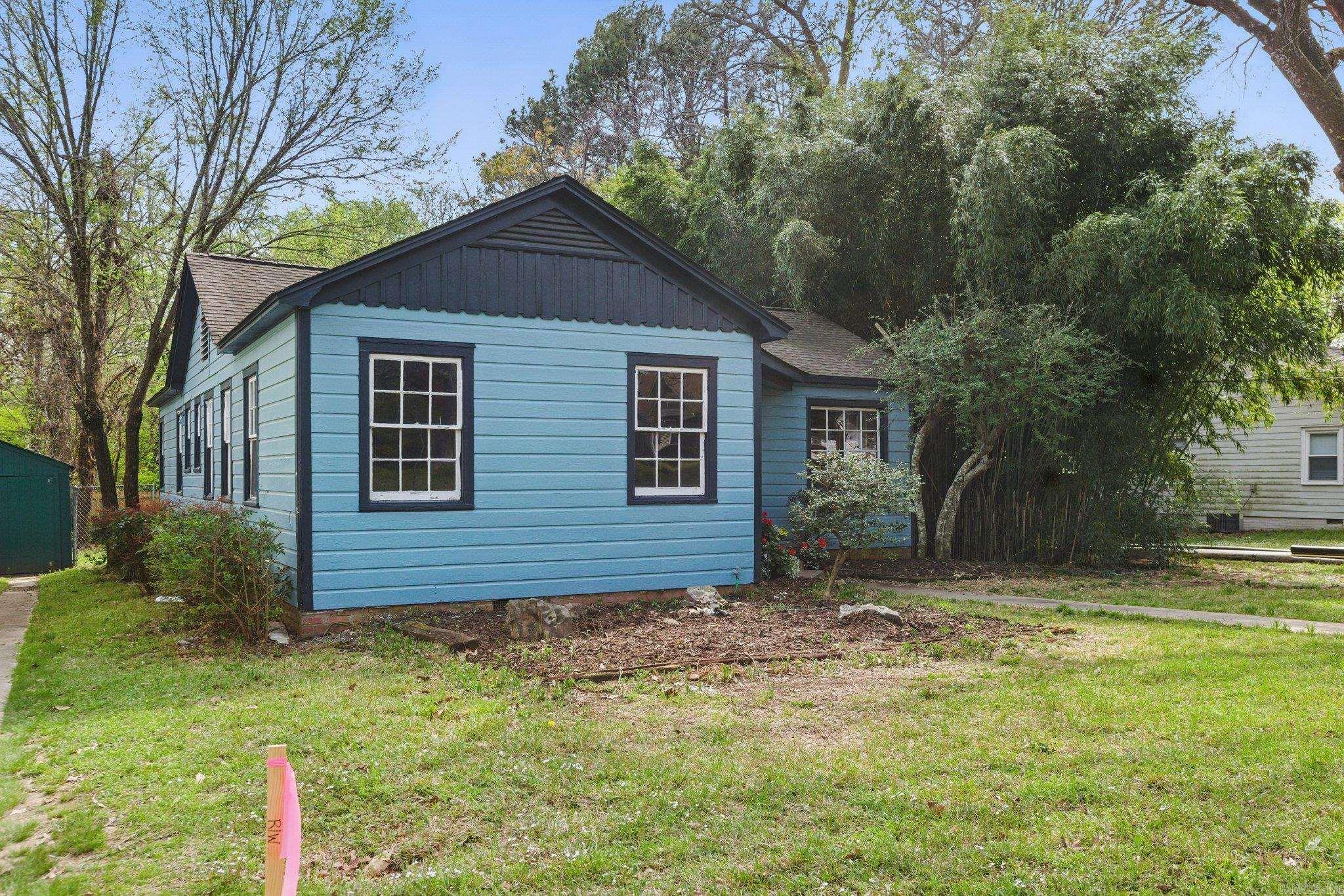 3319 W Capitol  Little Rock, AR