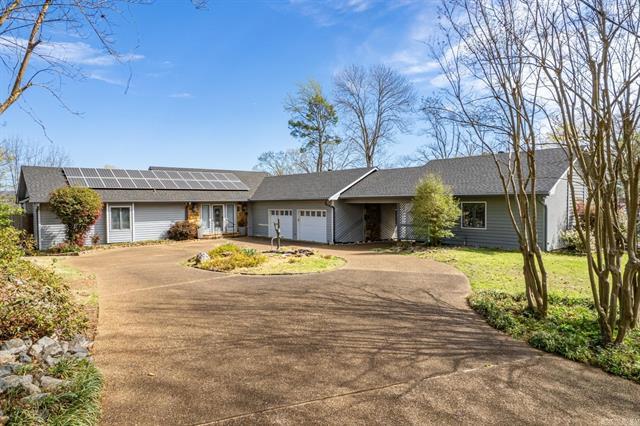 139  Sammie Cove  Hot Springs, AR