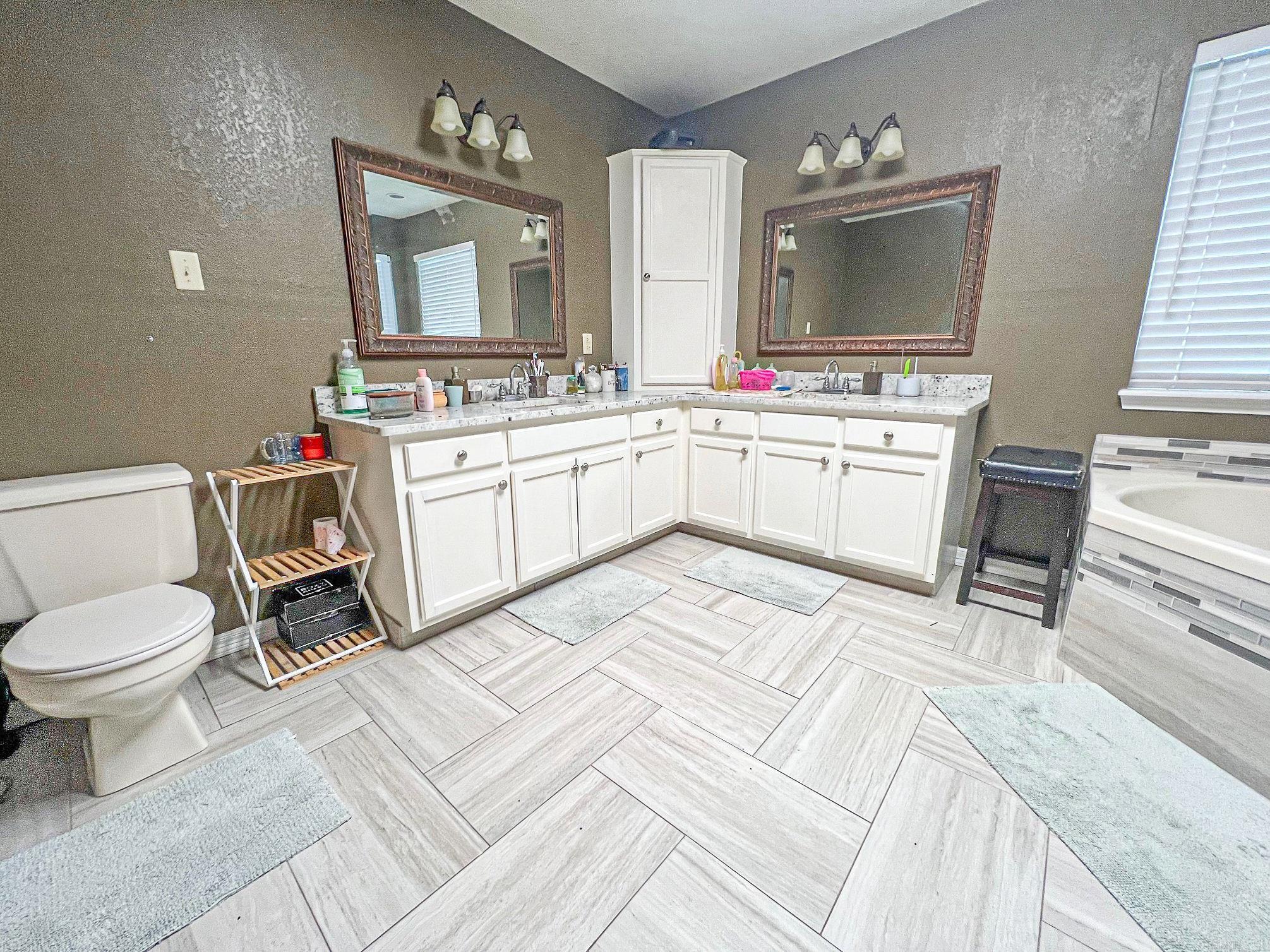 34 Valley View Dr East Russellville, AR 72802